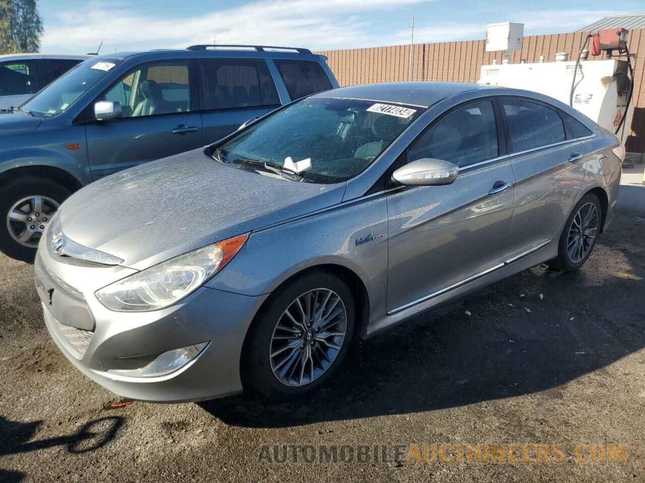 KMHEC4A40EA113448 HYUNDAI SONATA 2014