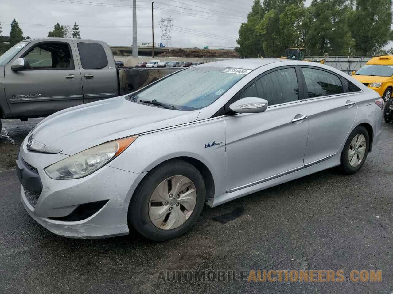 KMHEC4A40FA121051 HYUNDAI SONATA 2015