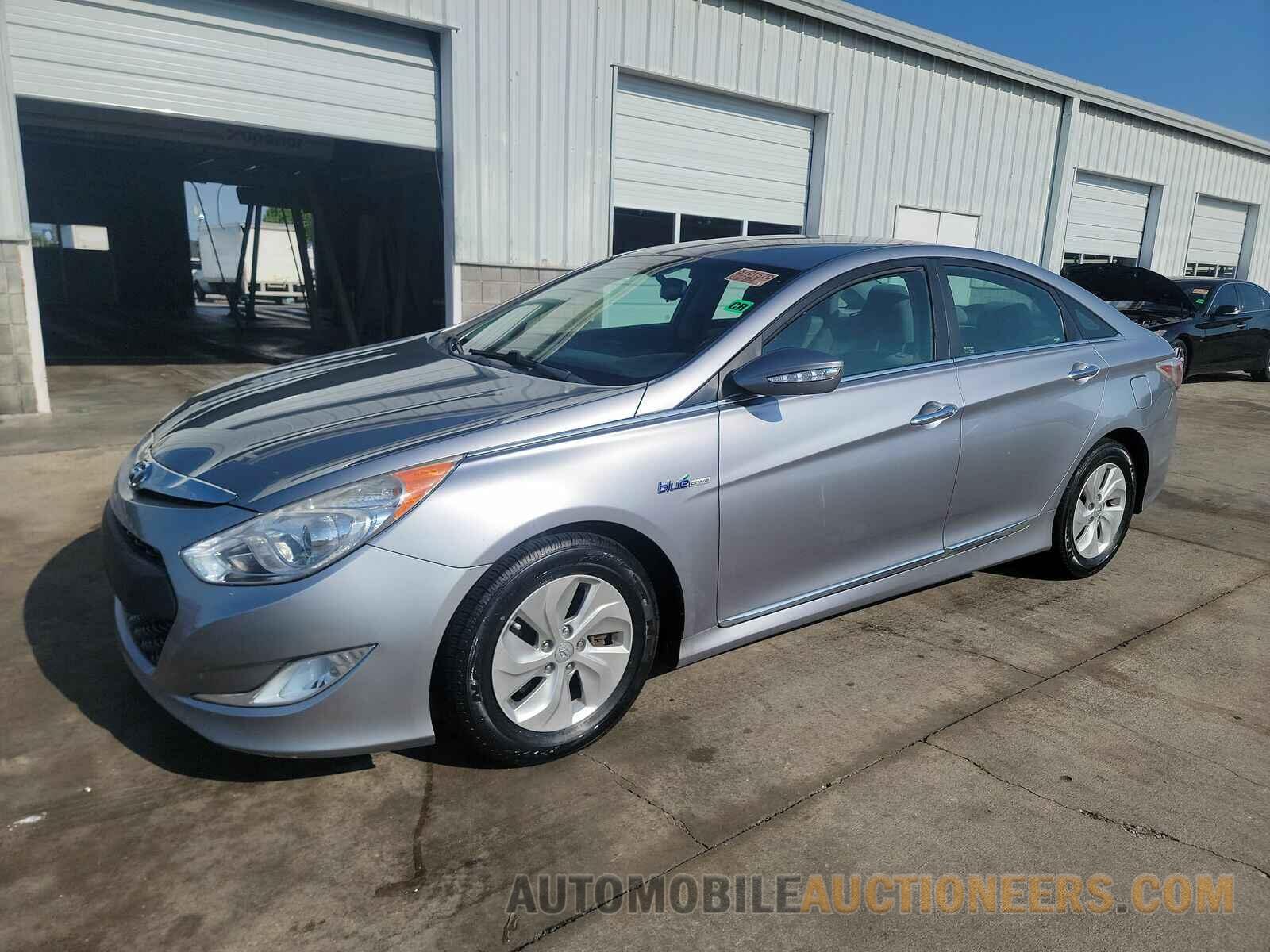 KMHEC4A40FA137959 Hyundai Sonata 2015