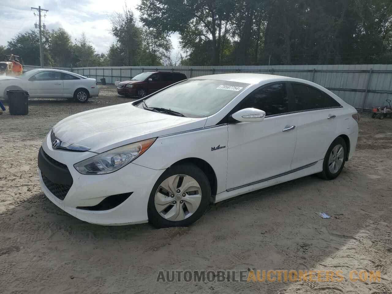 KMHEC4A41FA108423 HYUNDAI SONATA 2015