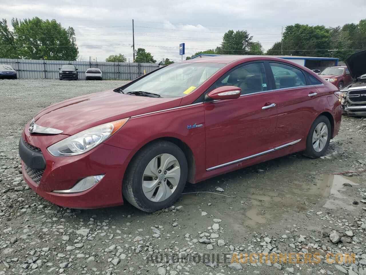 KMHEC4A41FA119339 HYUNDAI SONATA 2015