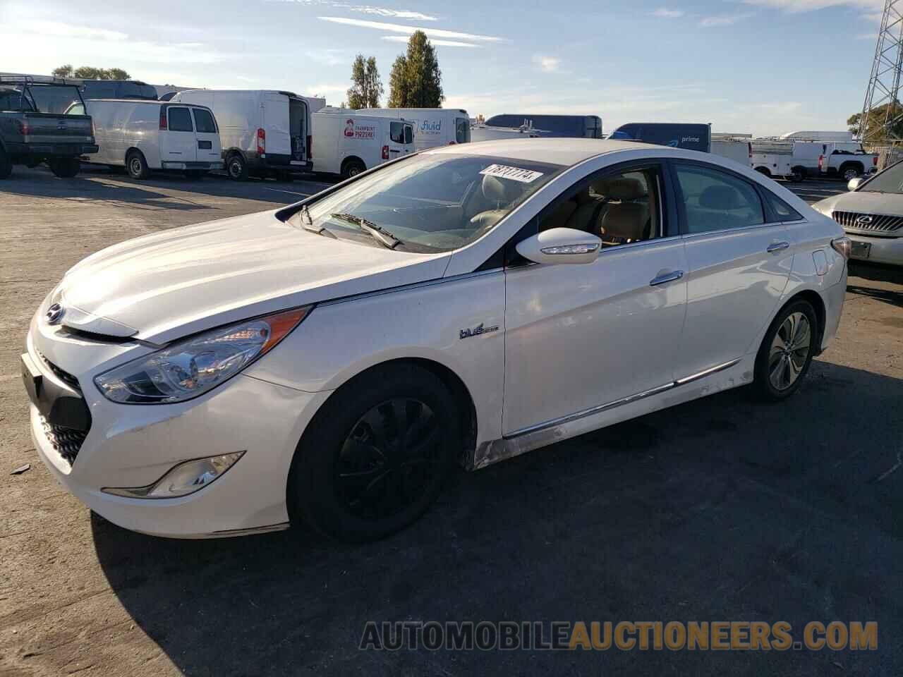 KMHEC4A42DA101588 HYUNDAI SONATA 2013