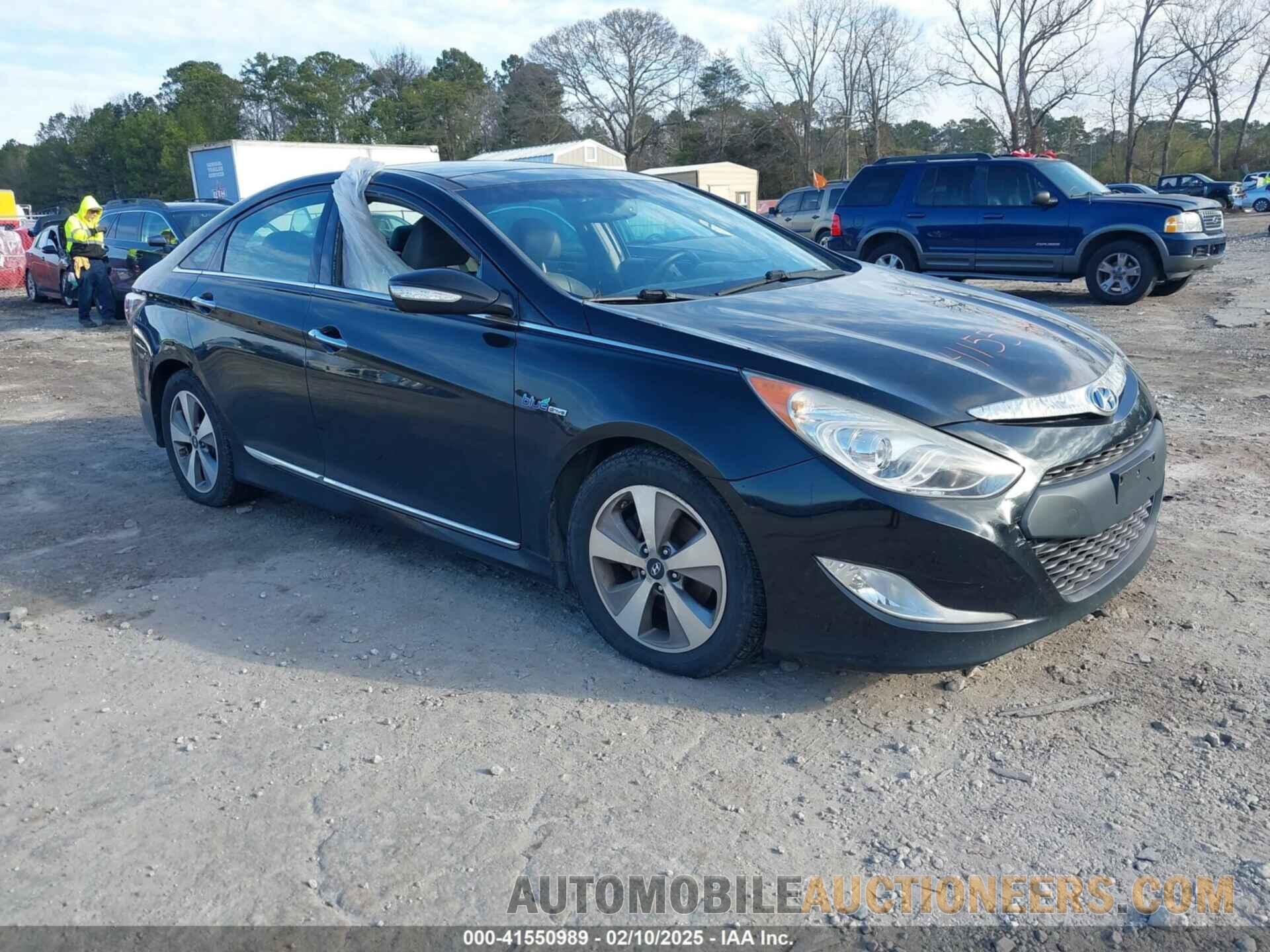 KMHEC4A43CA047149 HYUNDAI SONATA HYBRID 2012