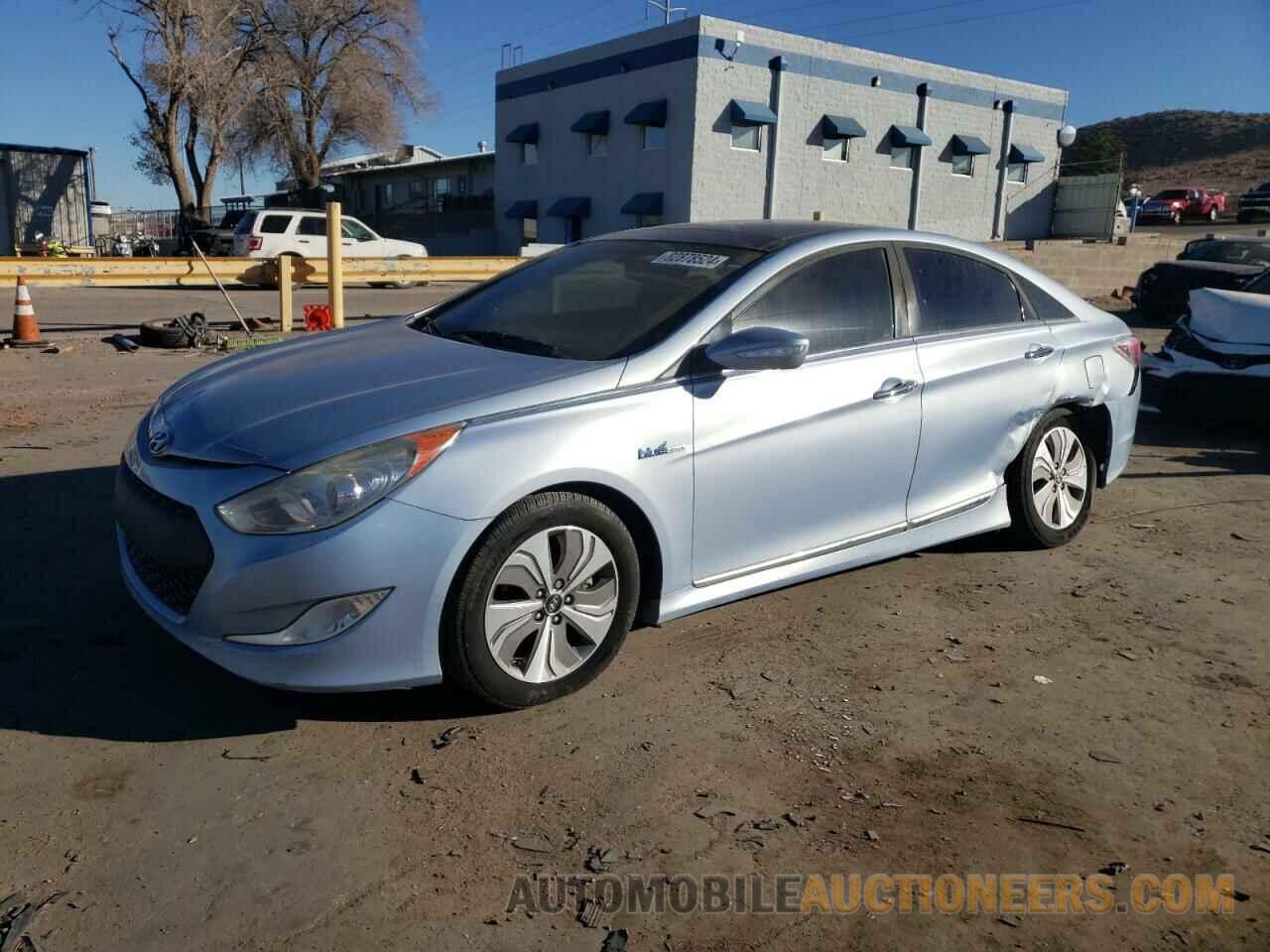 KMHEC4A43FA128172 HYUNDAI SONATA 2015