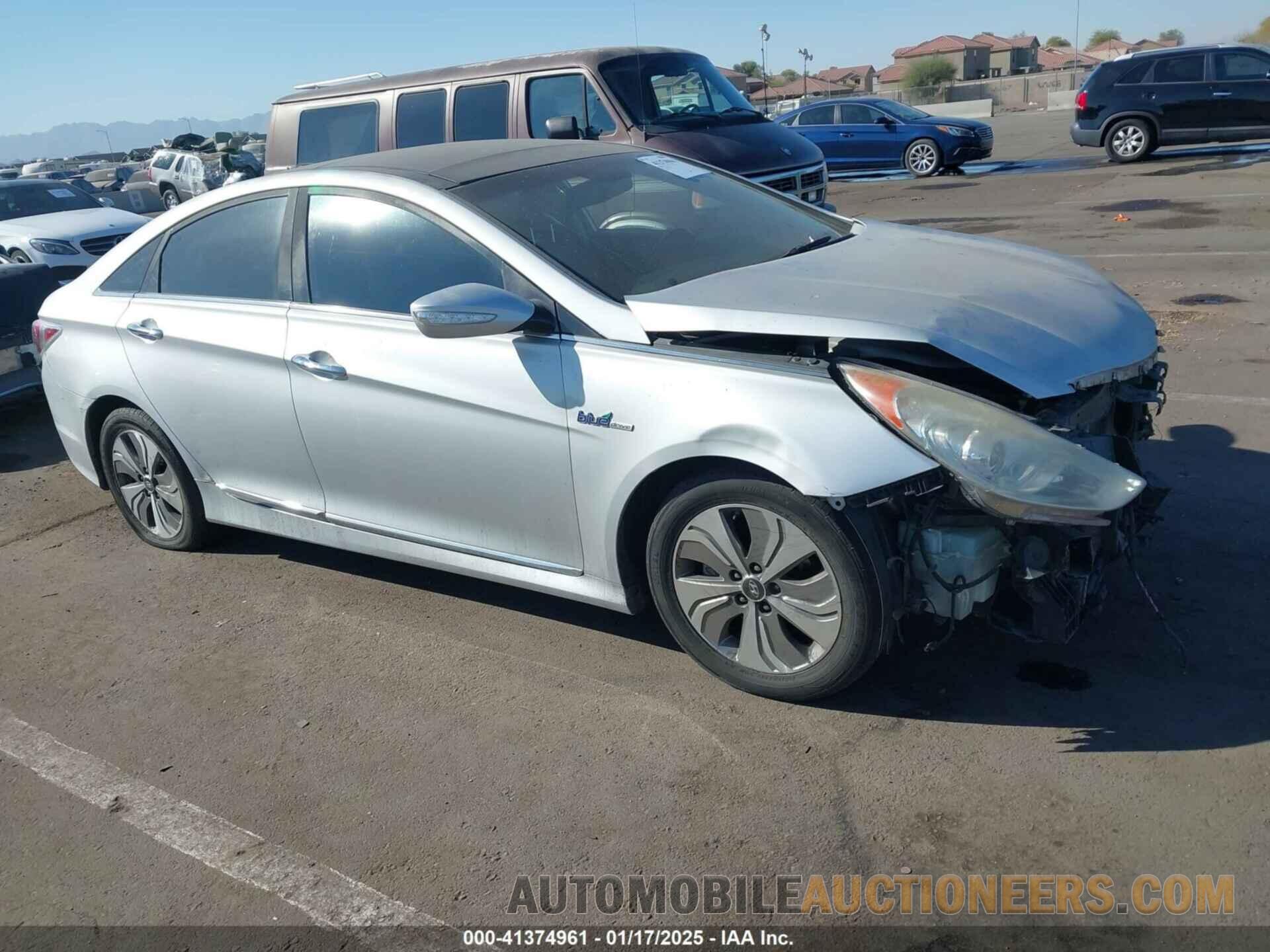 KMHEC4A43FA128933 HYUNDAI SONATA HYBRID 2015