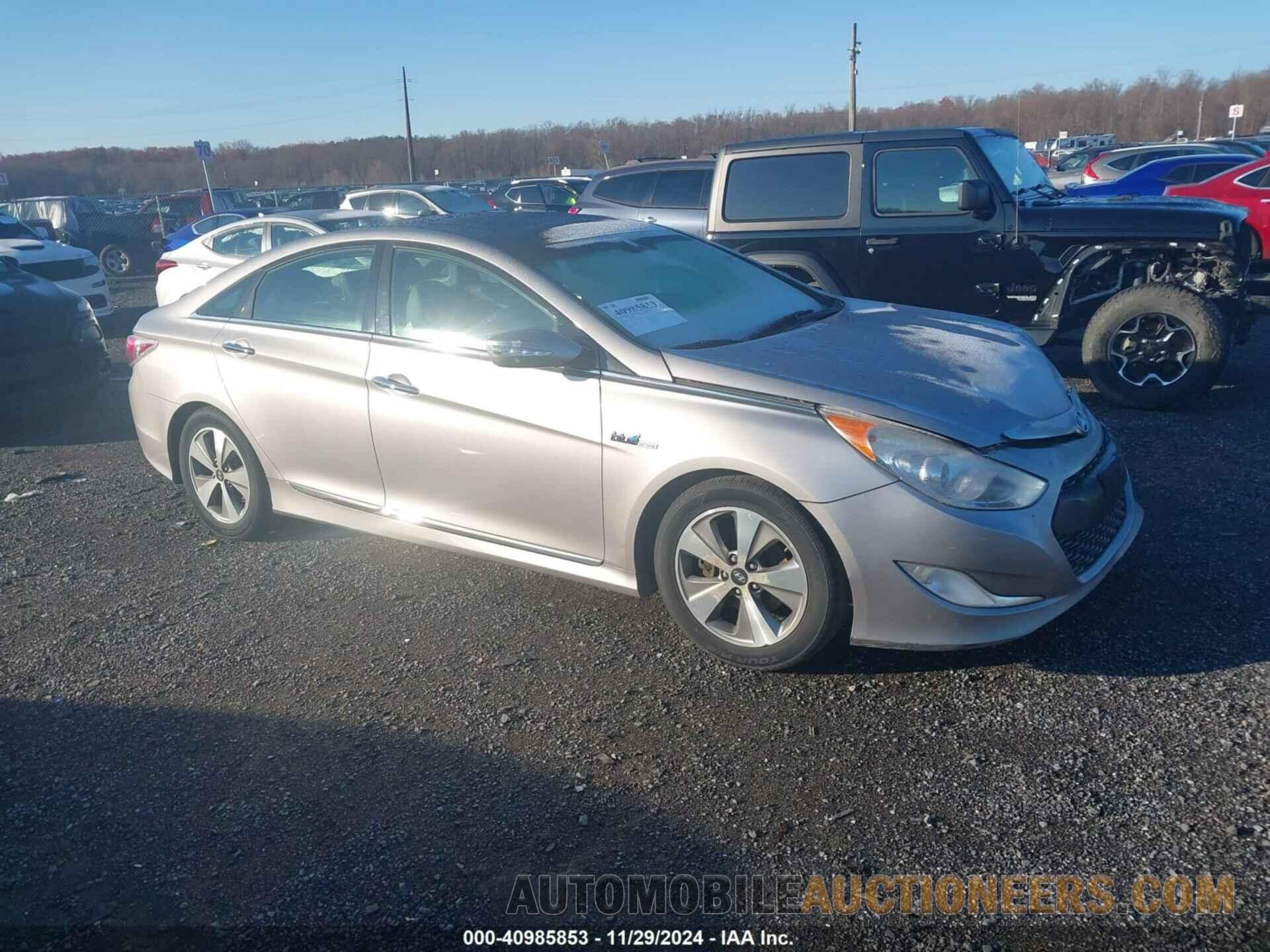 KMHEC4A44BA016779 HYUNDAI SONATA HYBRID 2011