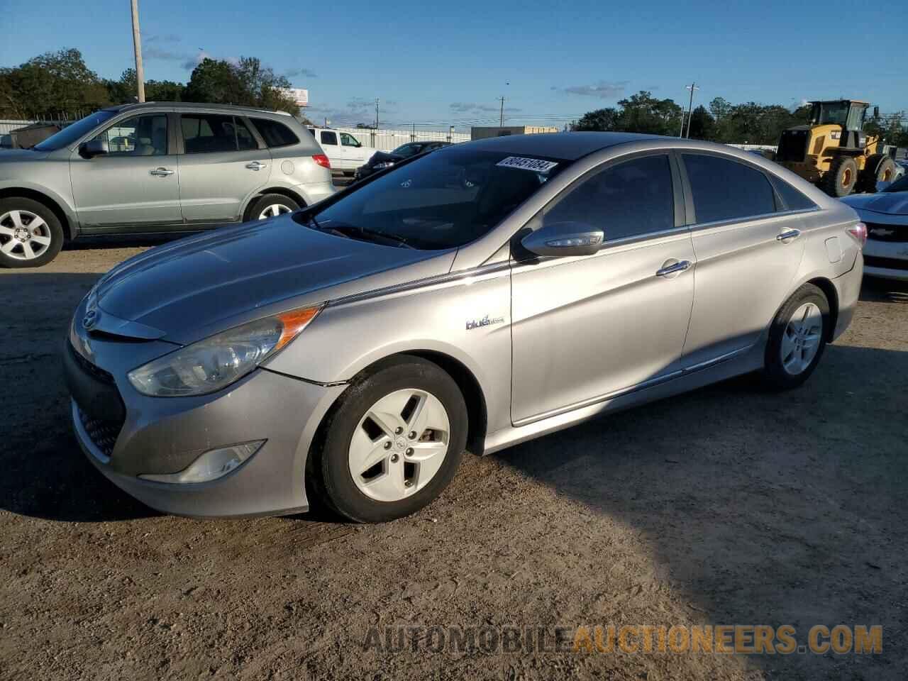 KMHEC4A44CA032997 HYUNDAI SONATA 2012