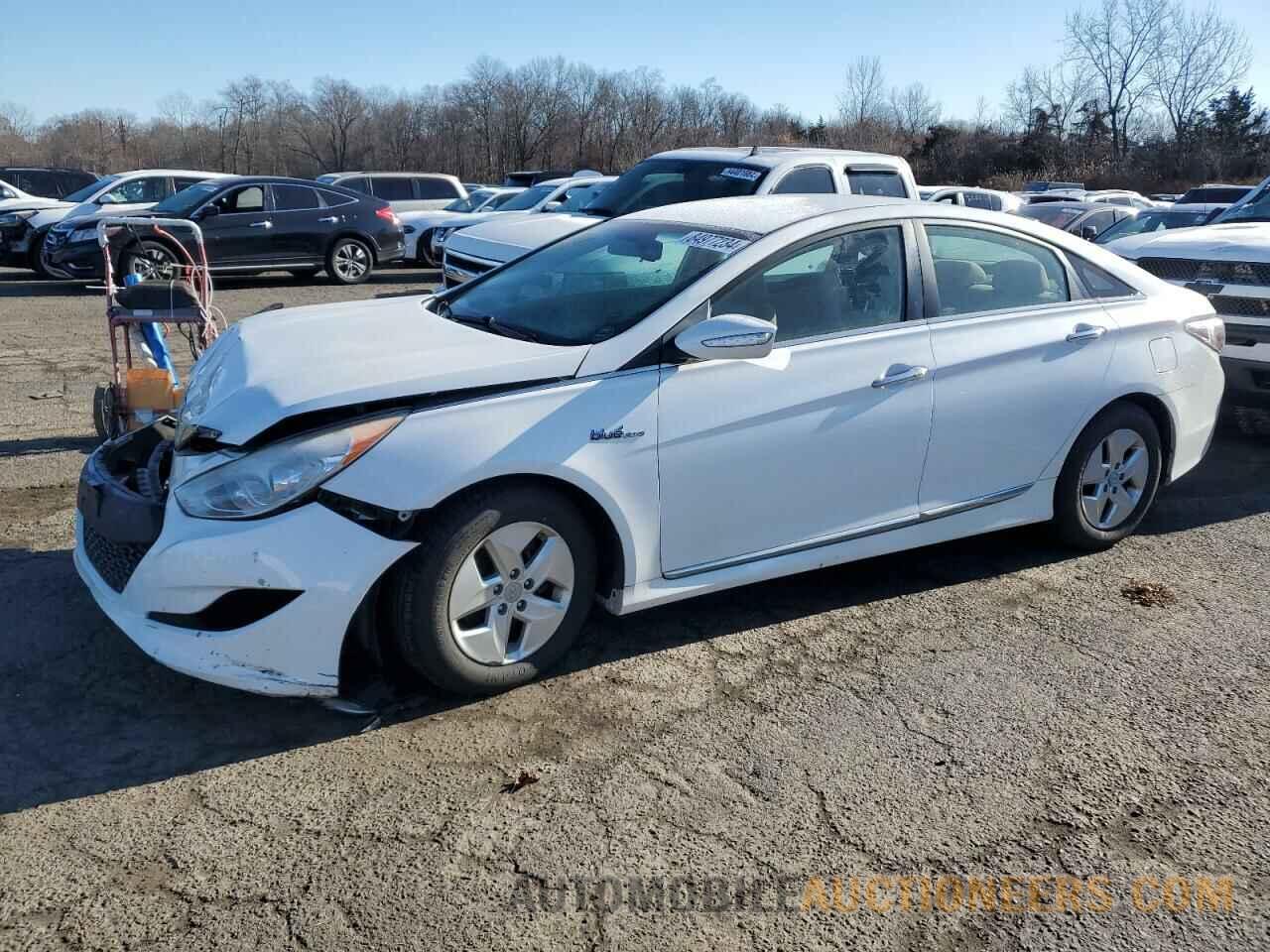 KMHEC4A44CA063215 HYUNDAI SONATA 2012