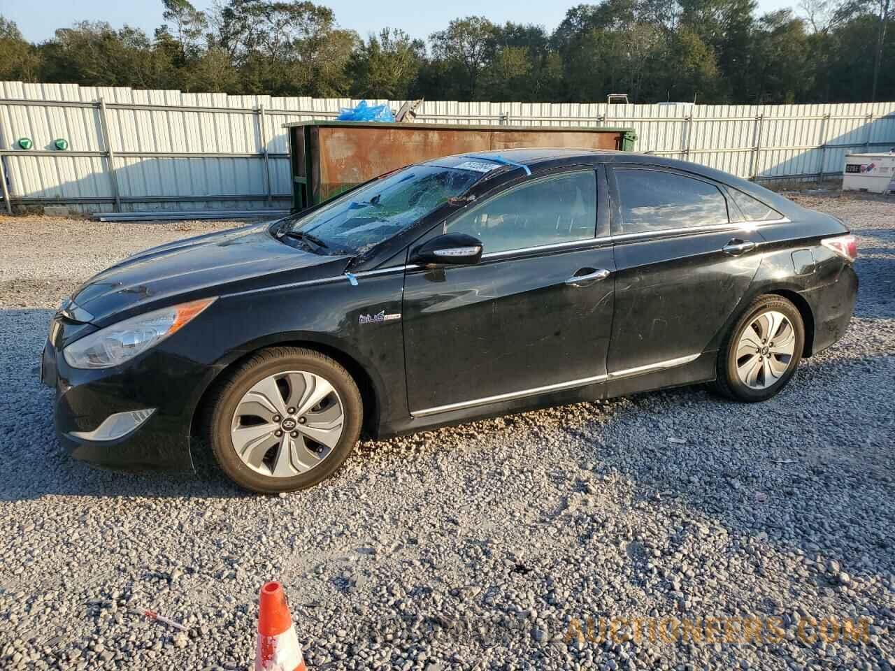 KMHEC4A44DA076046 HYUNDAI SONATA 2013