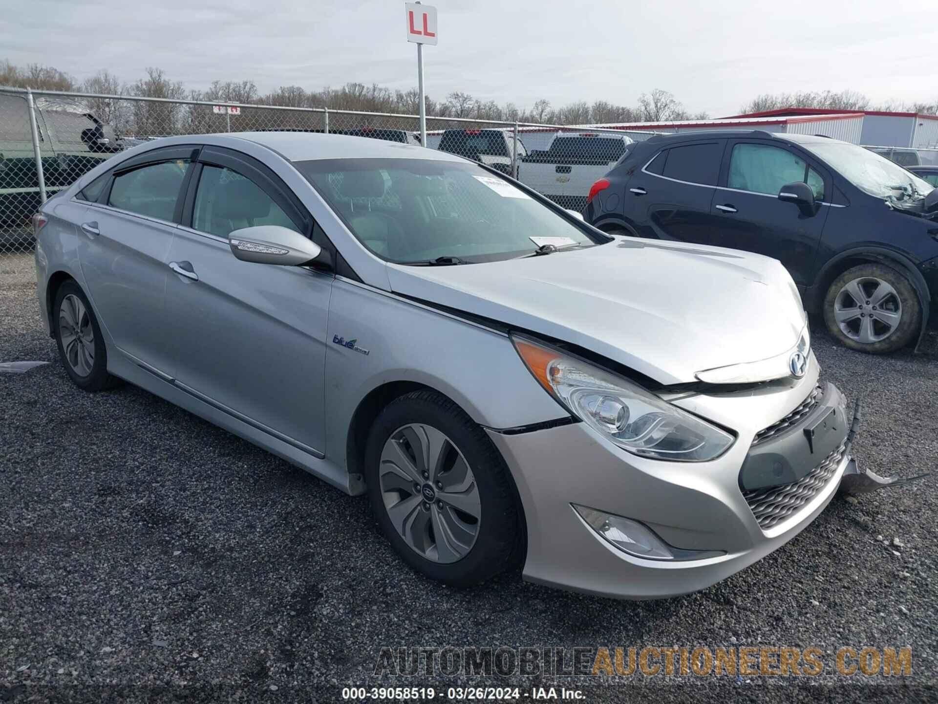 KMHEC4A44DA098273 HYUNDAI SONATA HYBRID 2013