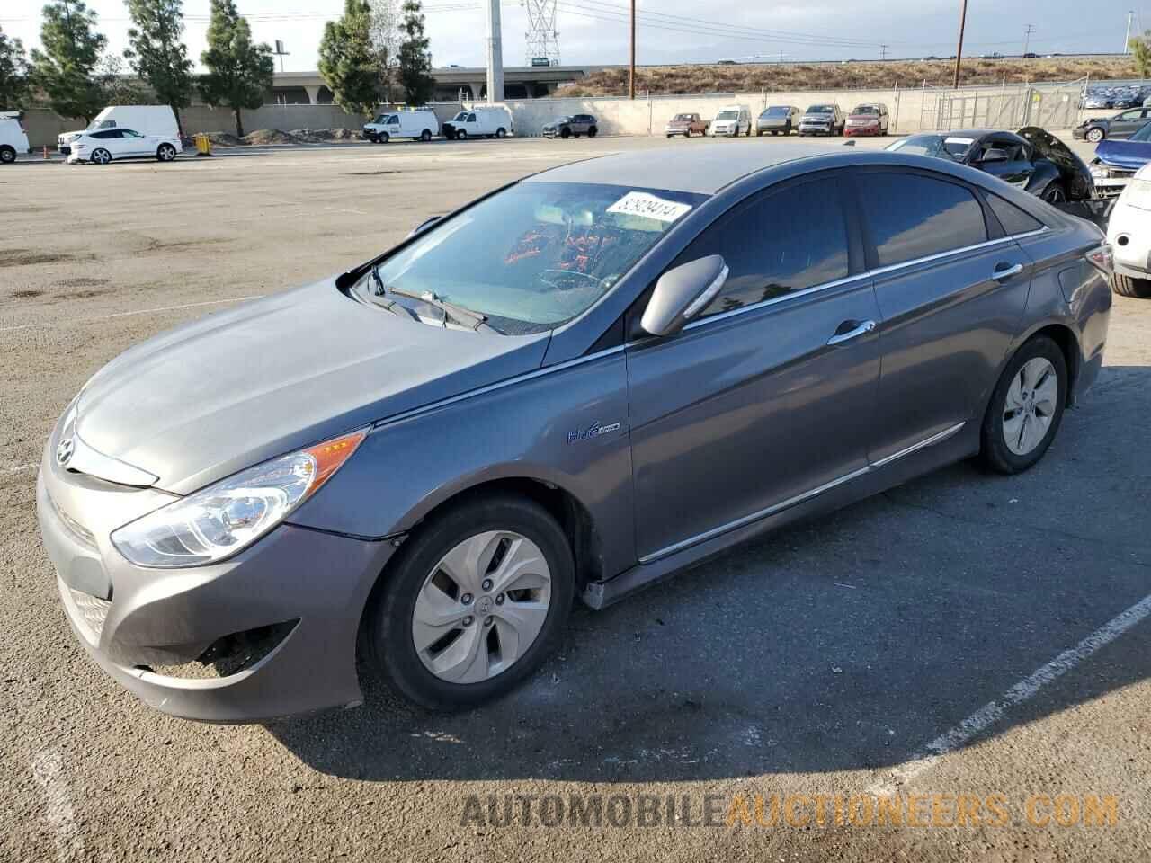 KMHEC4A44FA135213 HYUNDAI SONATA 2015