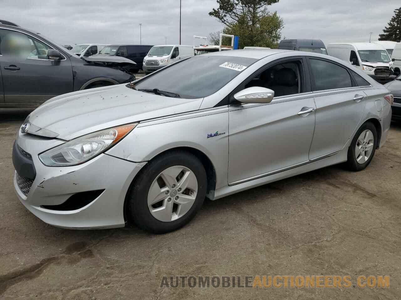 KMHEC4A45CA032068 HYUNDAI SONATA 2012