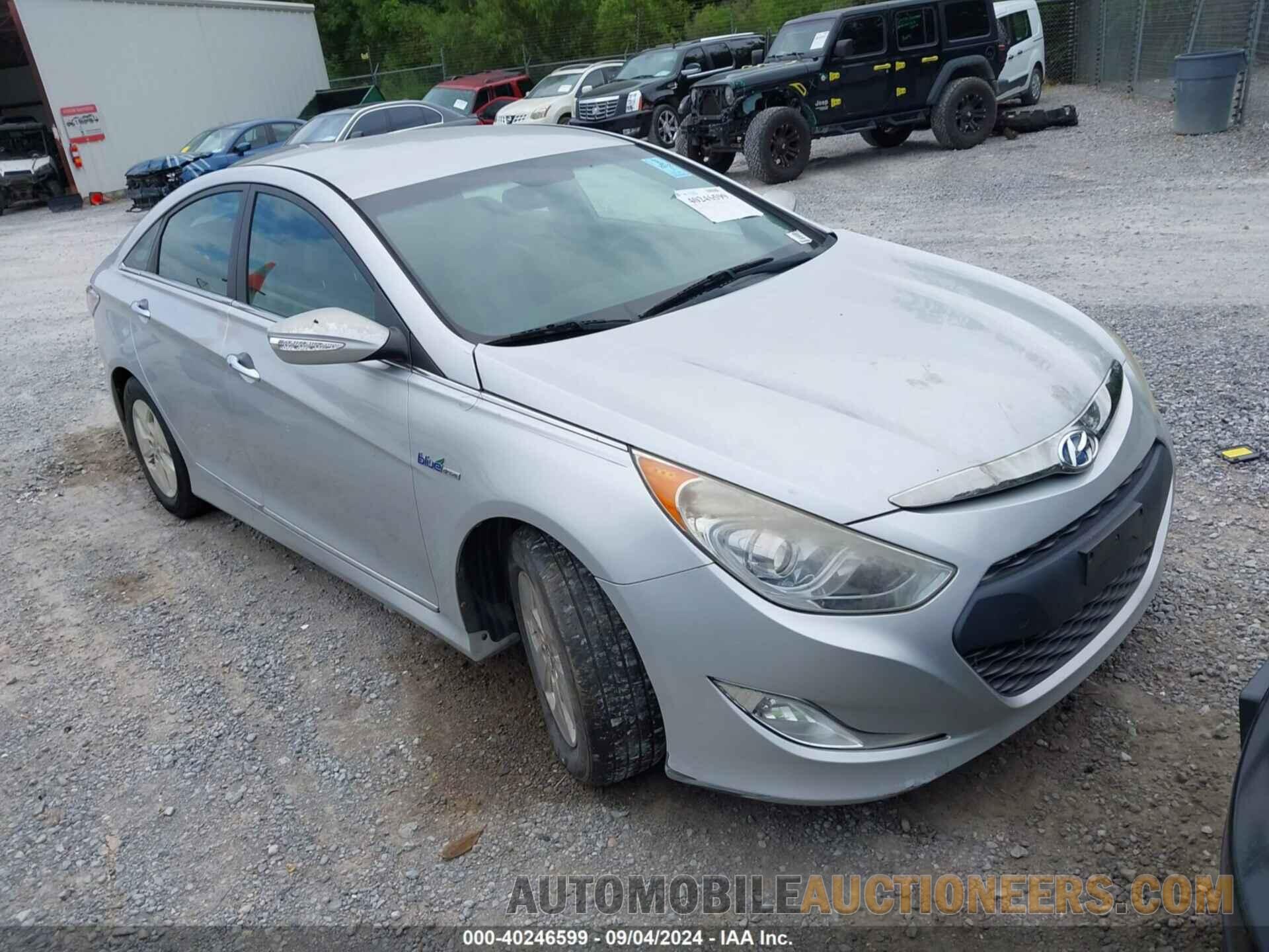 KMHEC4A45CA039683 HYUNDAI SONATA HYBRID 2012