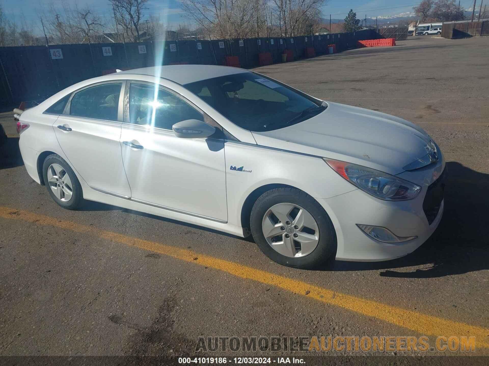 KMHEC4A45CA046648 HYUNDAI SONATA HYBRID 2012