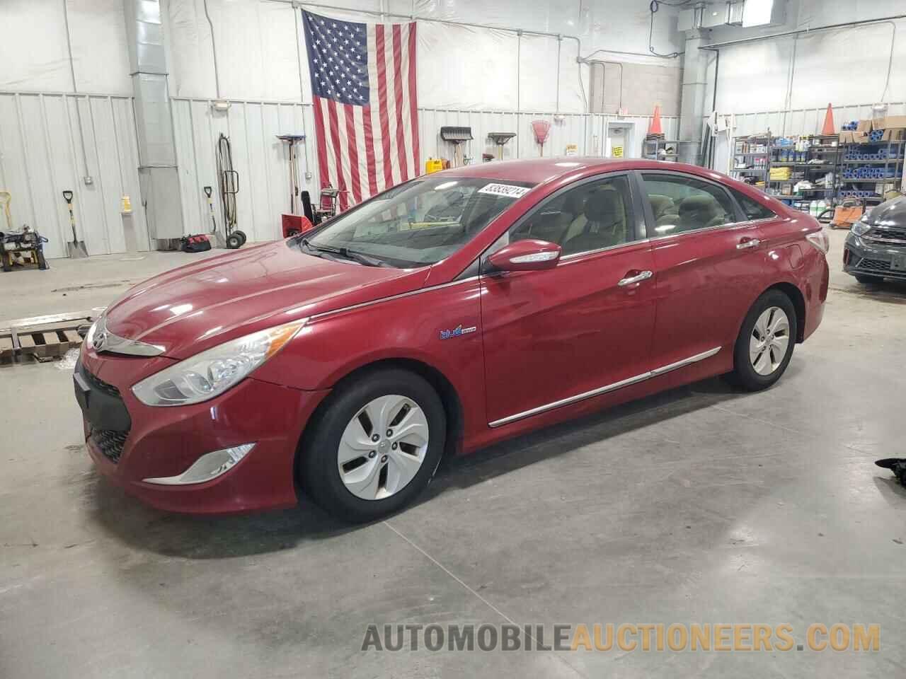 KMHEC4A45DA084088 HYUNDAI SONATA 2013