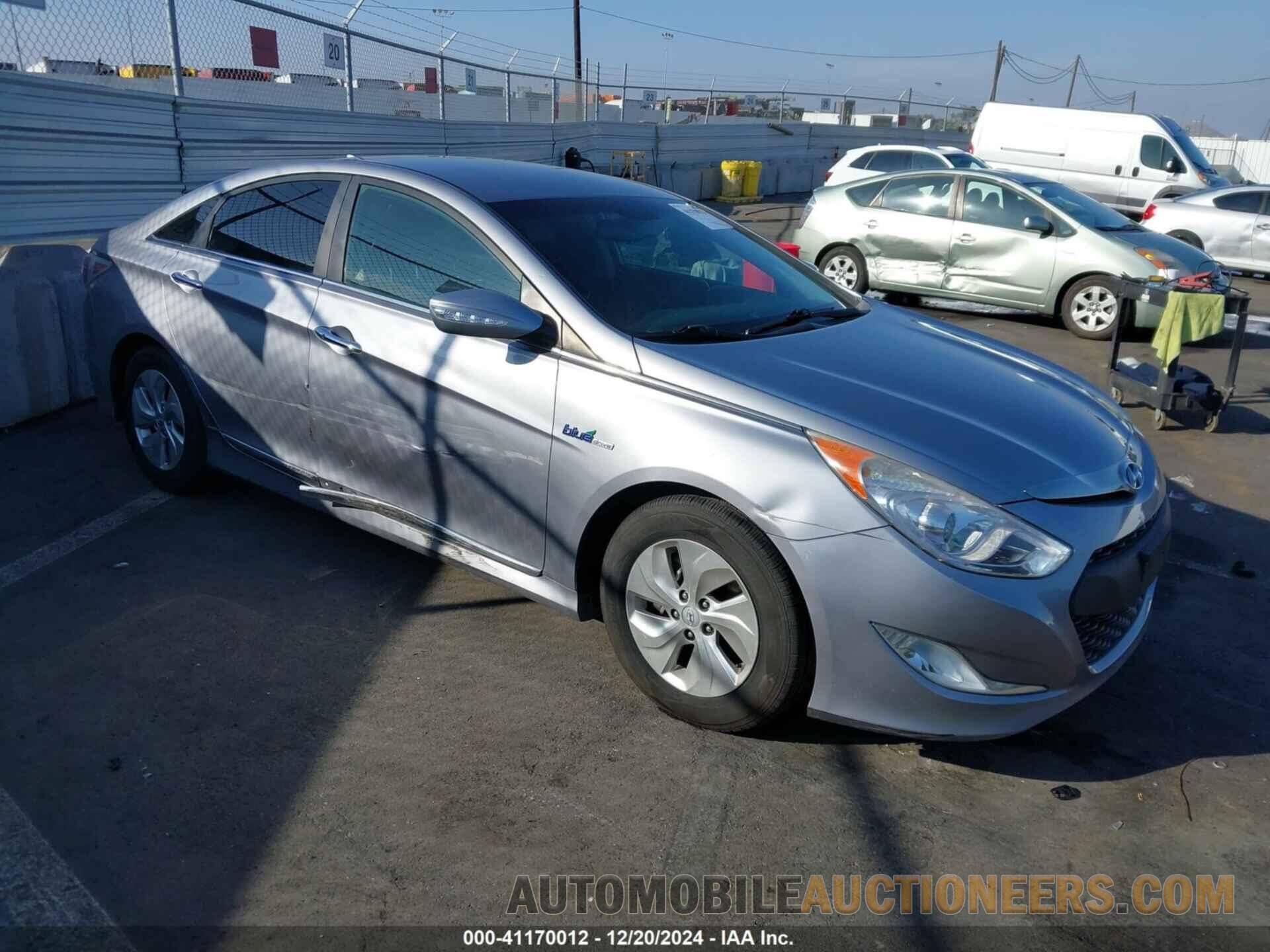 KMHEC4A45FA137195 HYUNDAI SONATA HYBRID 2015