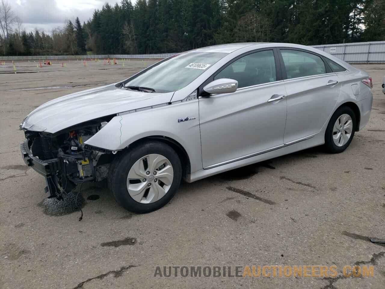 KMHEC4A46FA135200 HYUNDAI SONATA 2015