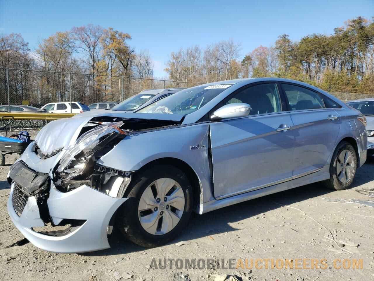 KMHEC4A46FA135326 HYUNDAI SONATA 2015