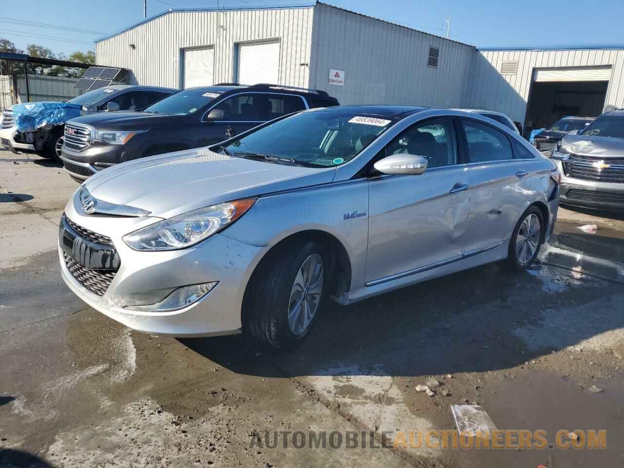 KMHEC4A47DA076266 HYUNDAI SONATA 2013