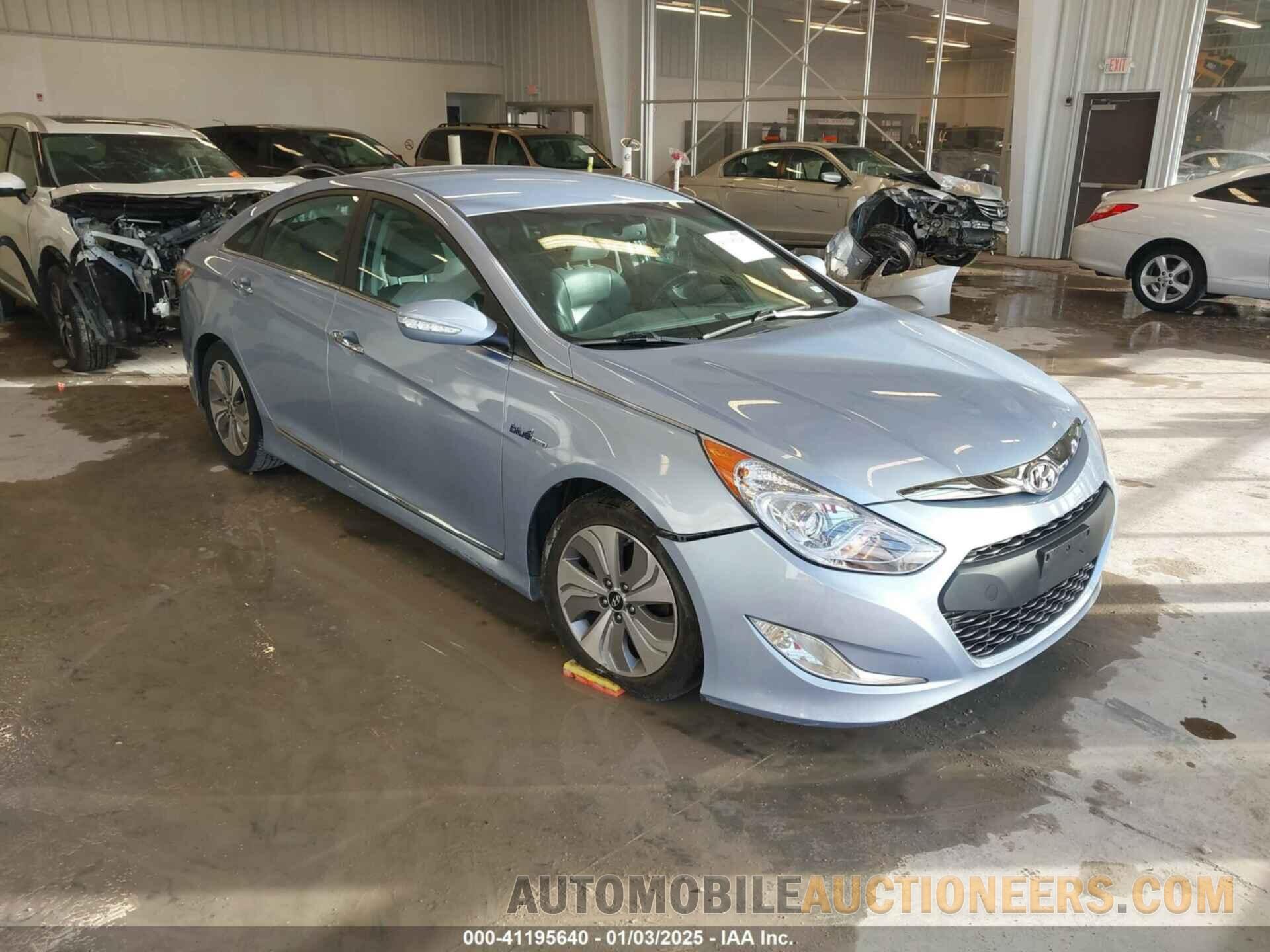 KMHEC4A47DA090667 HYUNDAI SONATA HYBRID 2013