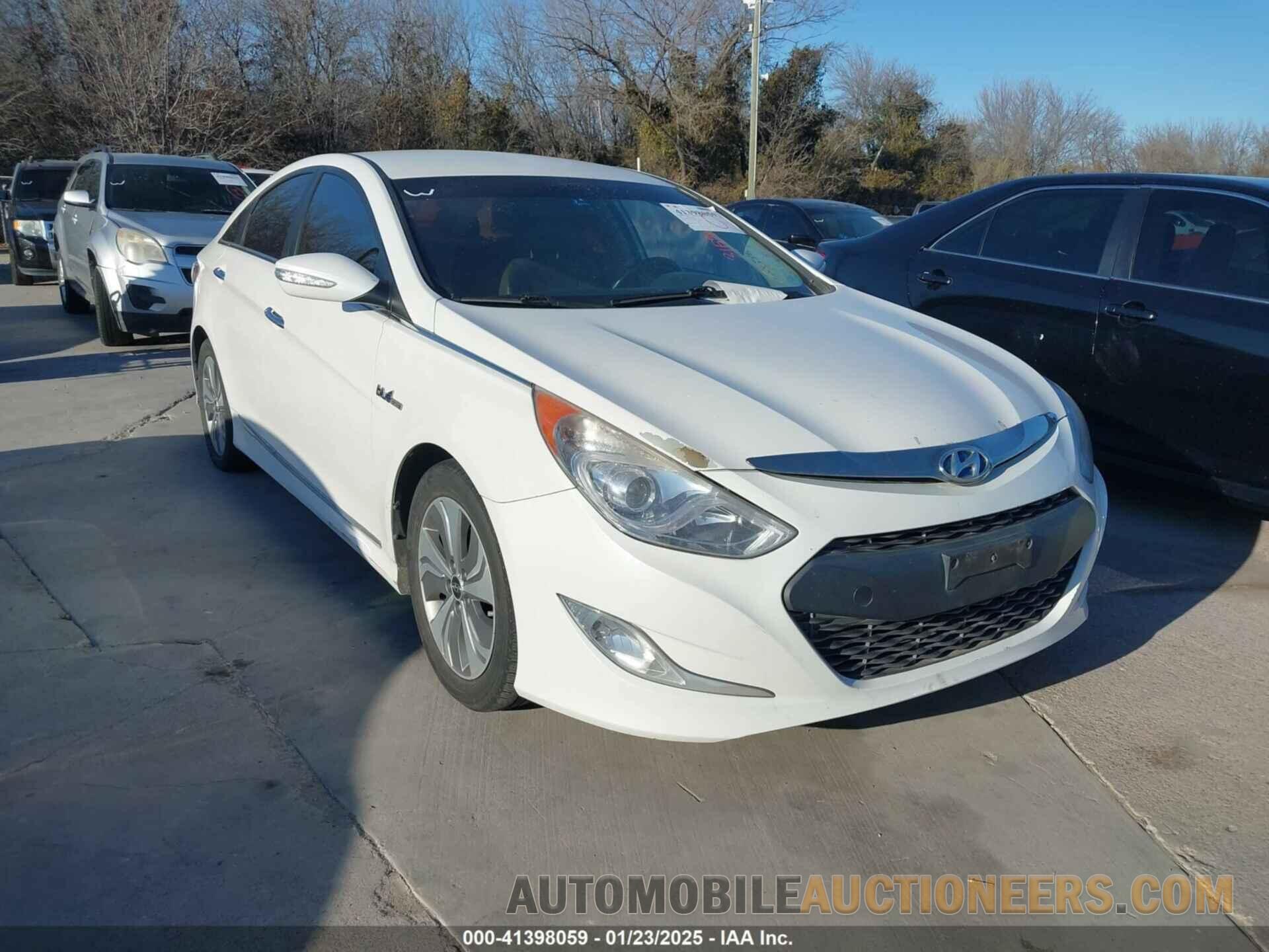 KMHEC4A47FA129261 HYUNDAI SONATA HYBRID 2015