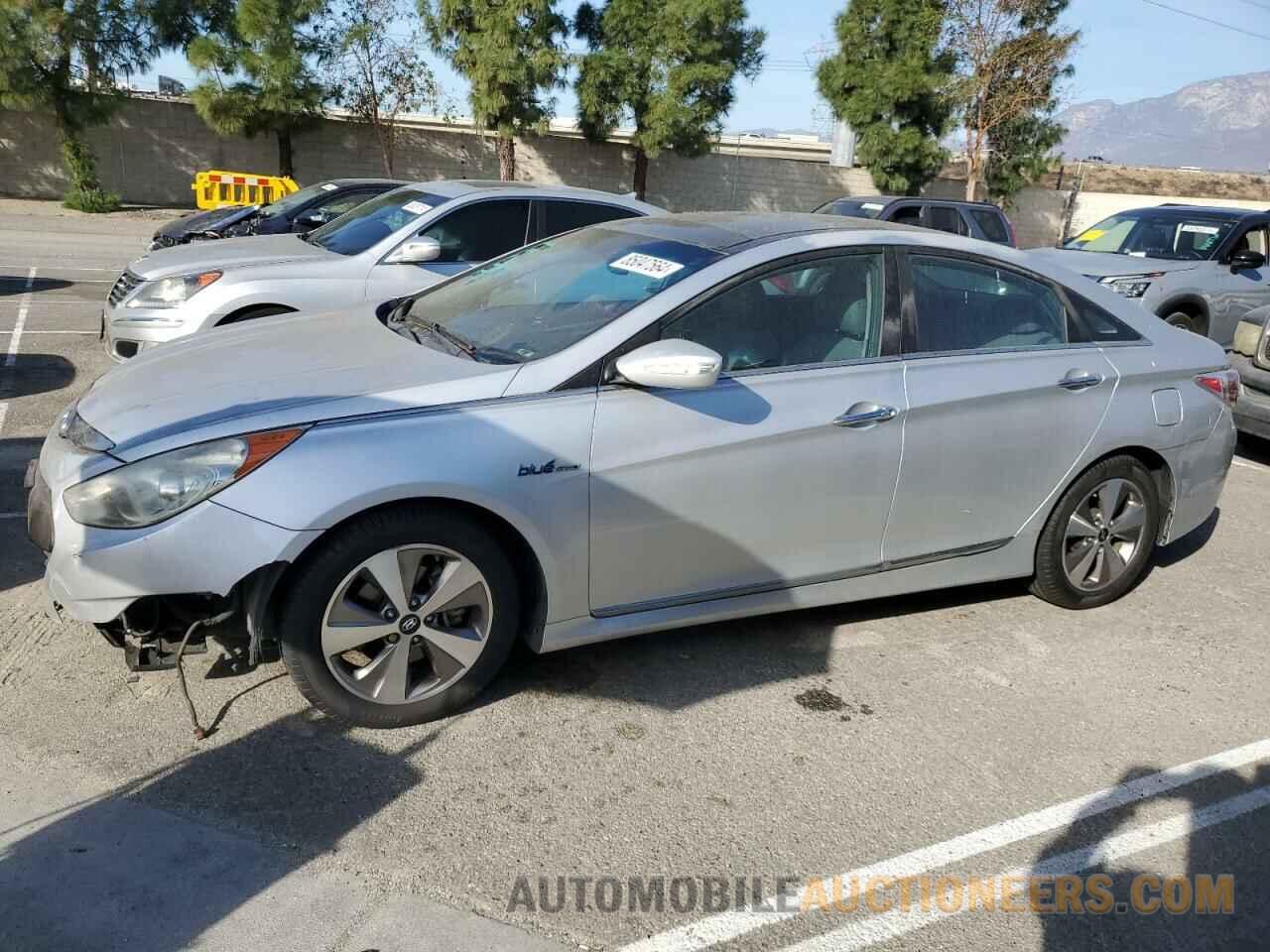 KMHEC4A48CA055036 HYUNDAI SONATA 2012