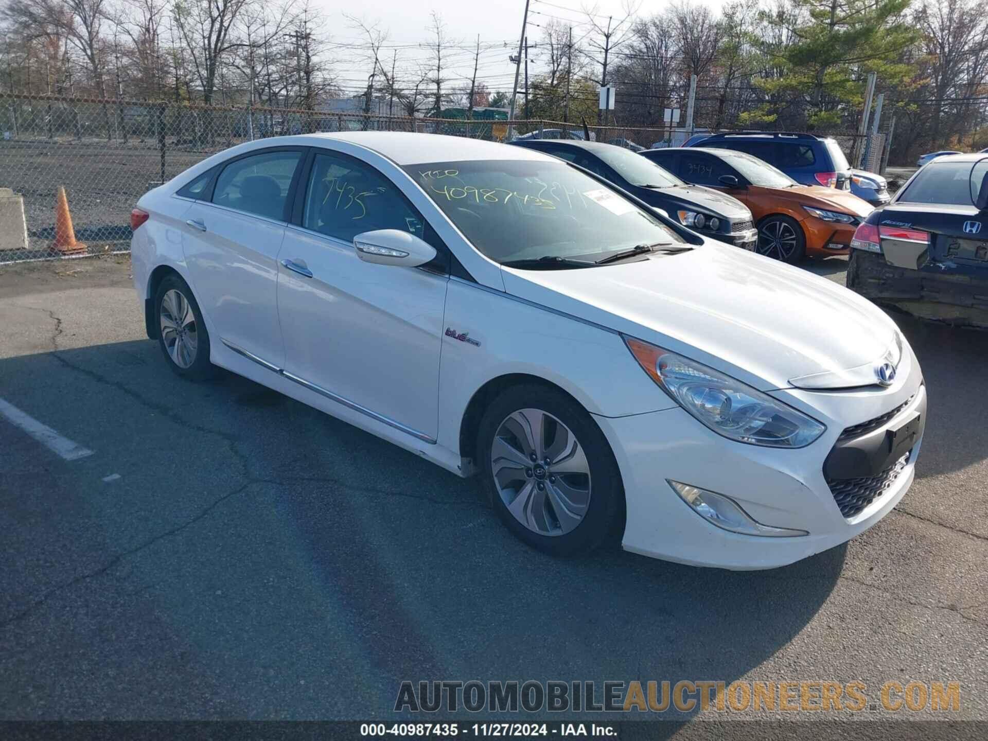 KMHEC4A48DA075076 HYUNDAI SONATA HYBRID 2013