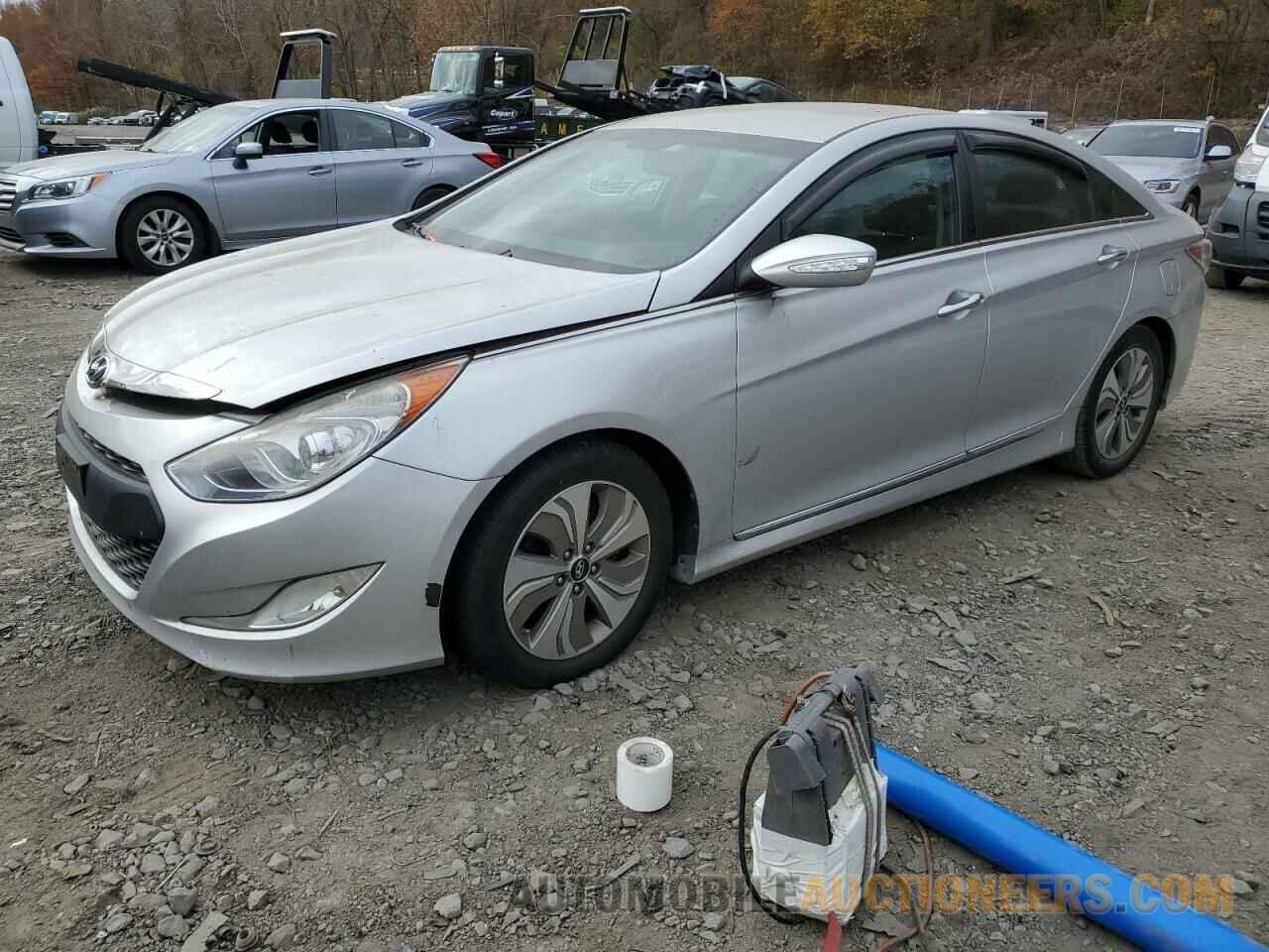 KMHEC4A48DA096719 HYUNDAI SONATA 2013