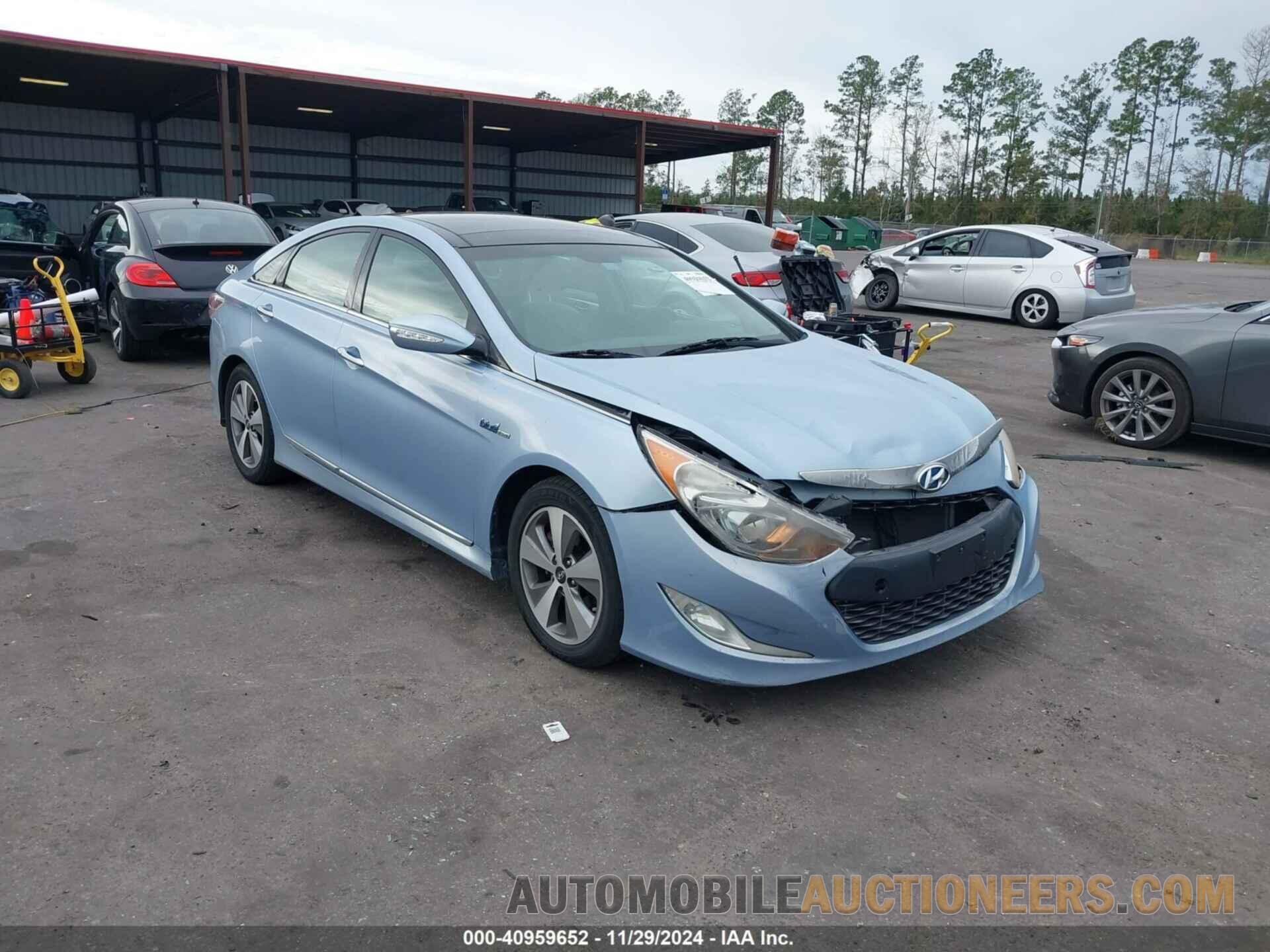 KMHEC4A4XBA006810 HYUNDAI SONATA HYBRID 2011