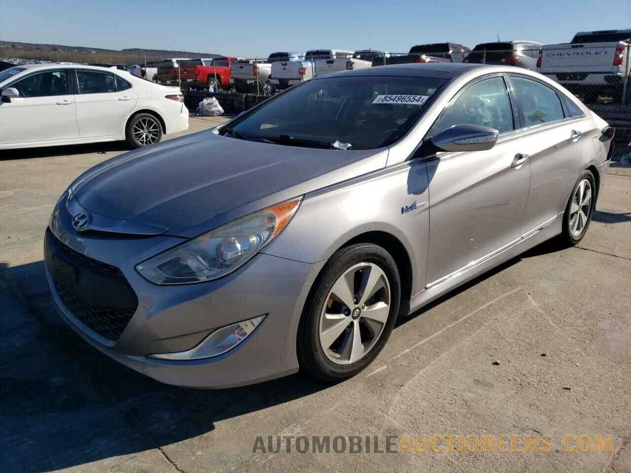 KMHEC4A4XBA015118 HYUNDAI SONATA 2011