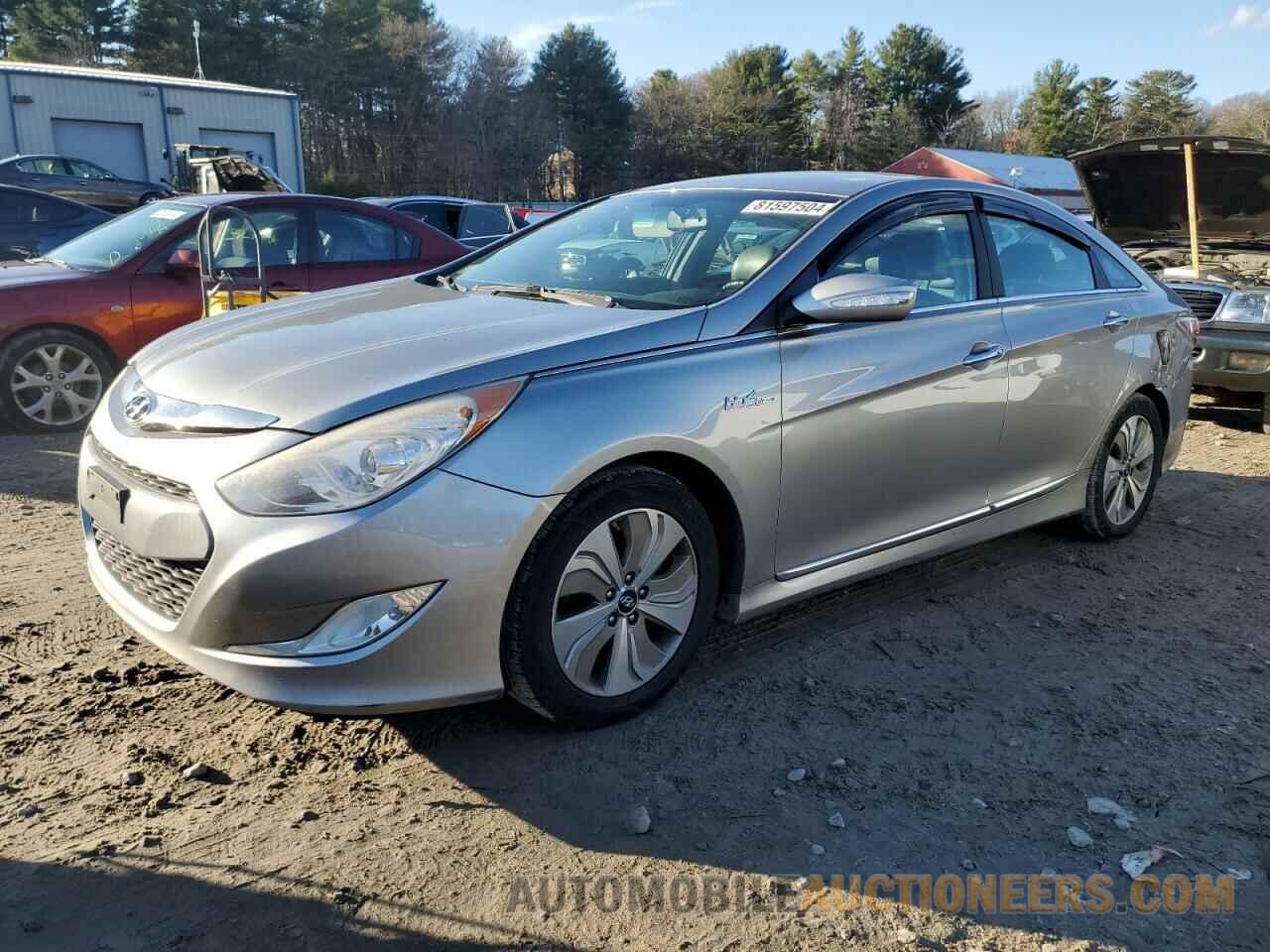 KMHEC4A4XDA097886 HYUNDAI SONATA 2013