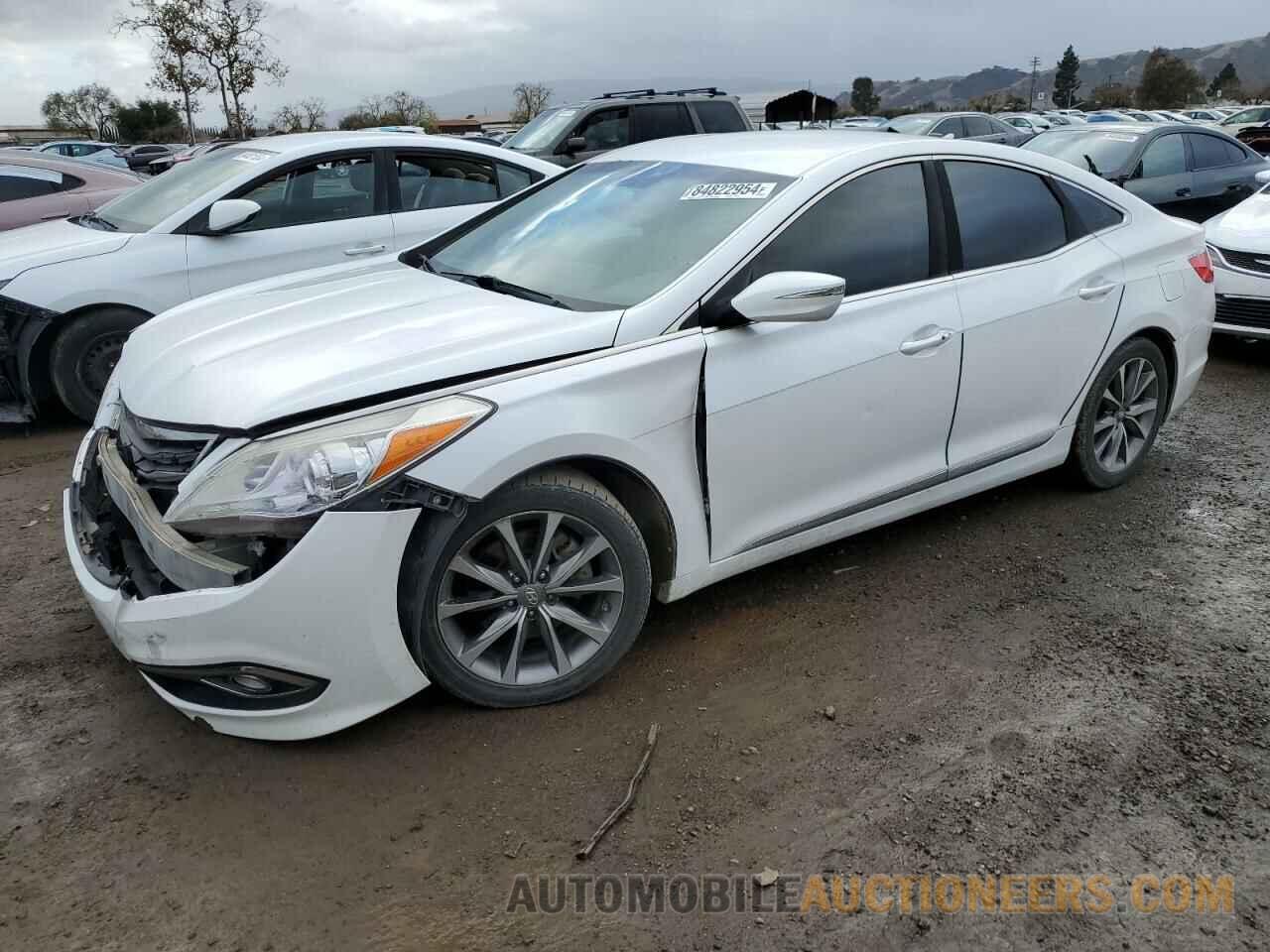 KMHFG4JG2FA454323 HYUNDAI AZERA 2015