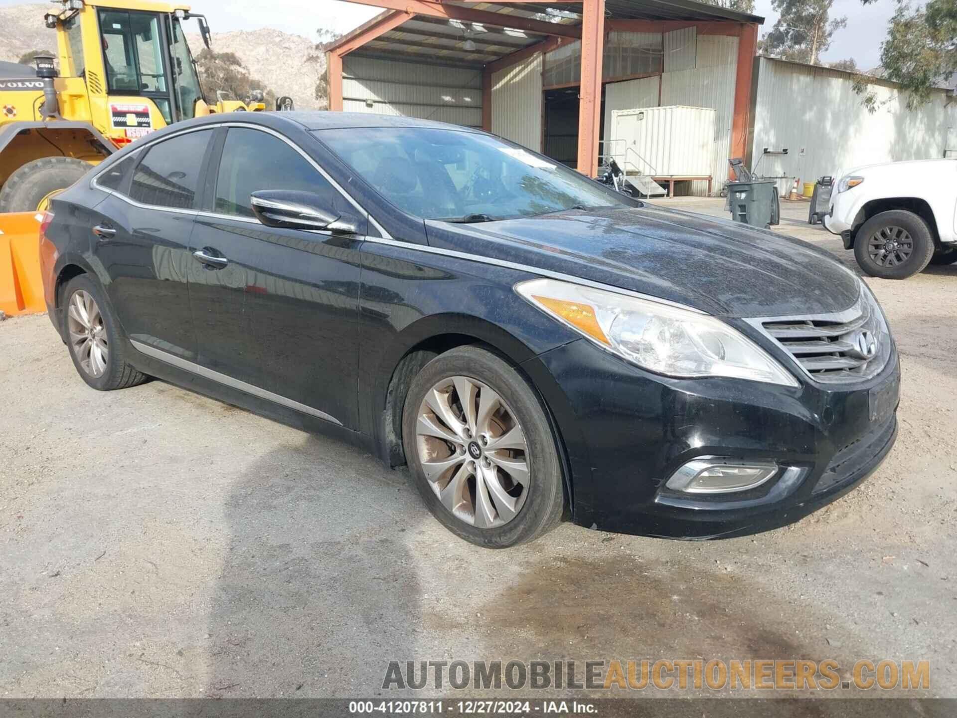 KMHFG4JG8DA215937 HYUNDAI AZERA 2013