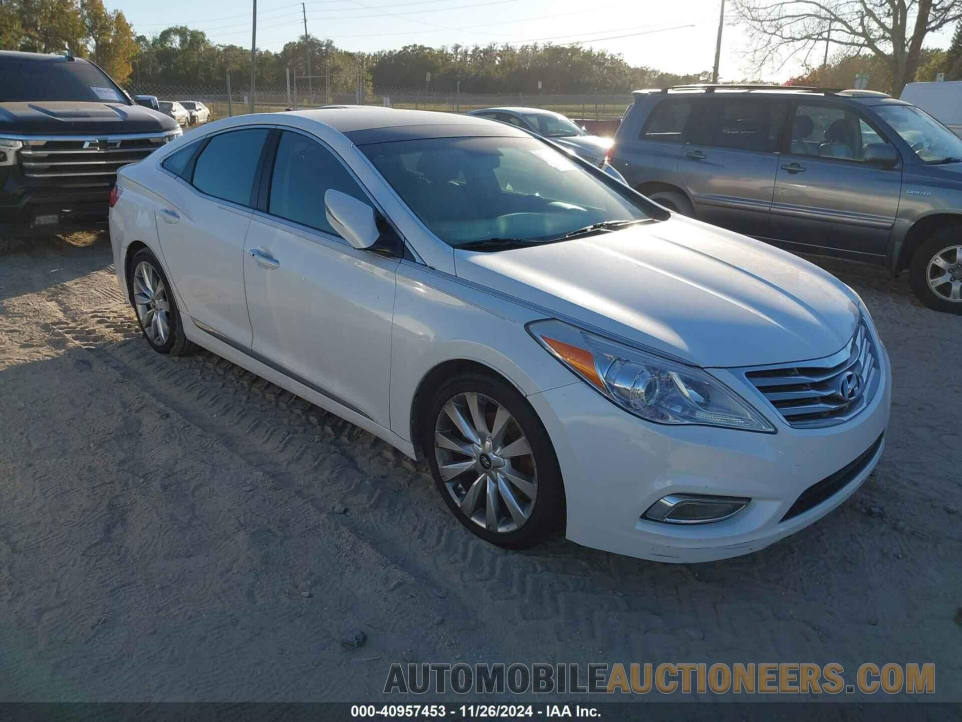 KMHFH4JG5DA272125 HYUNDAI AZERA 2013