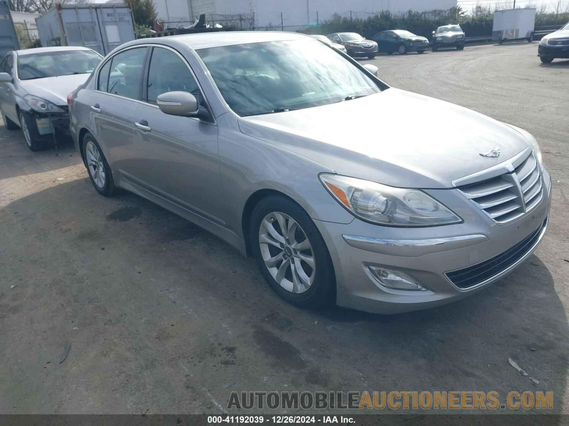 KMHGC4DD0DU243957 HYUNDAI GENESIS 2013