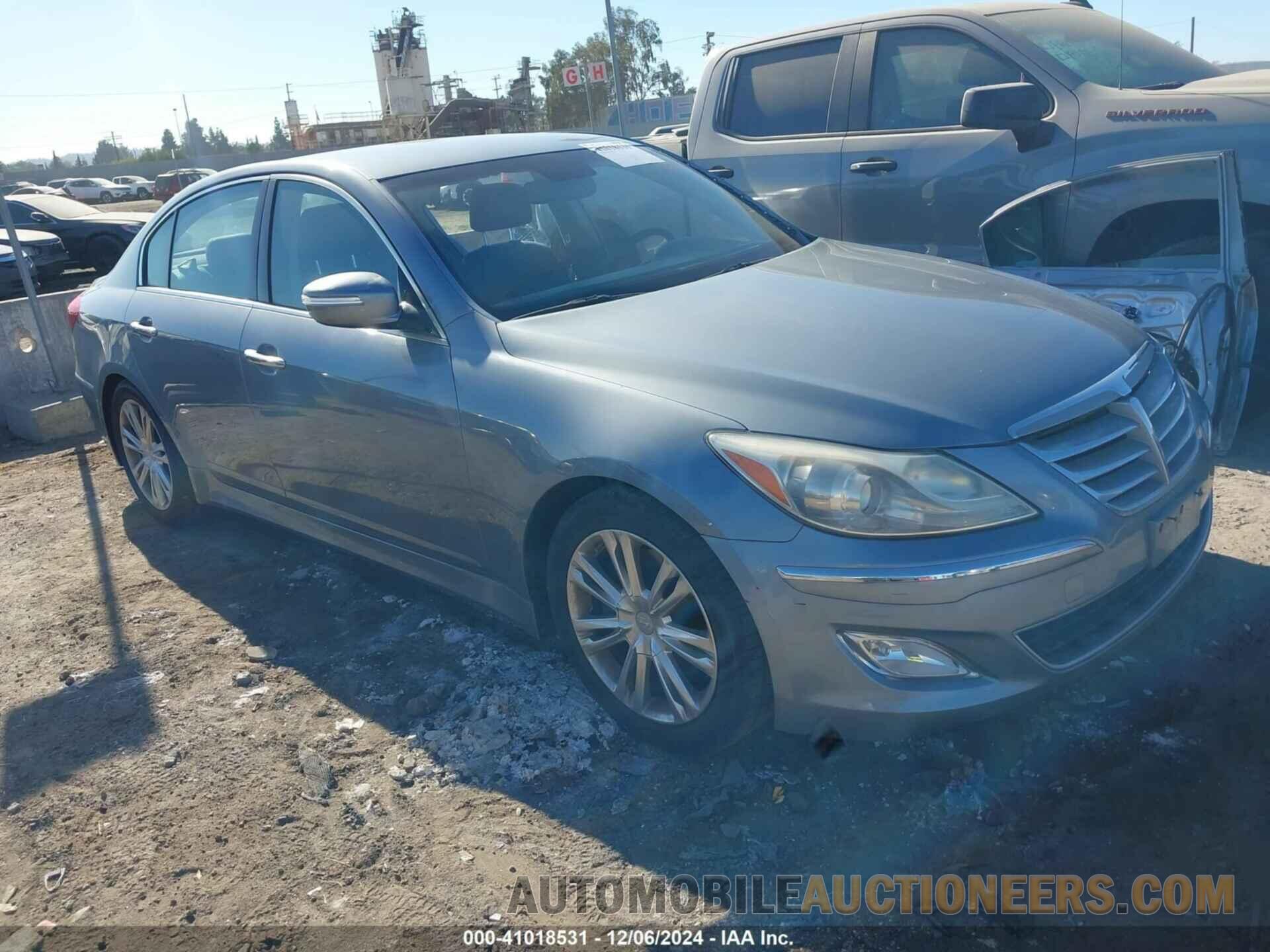 KMHGC4DD0EU262316 HYUNDAI GENESIS 2014