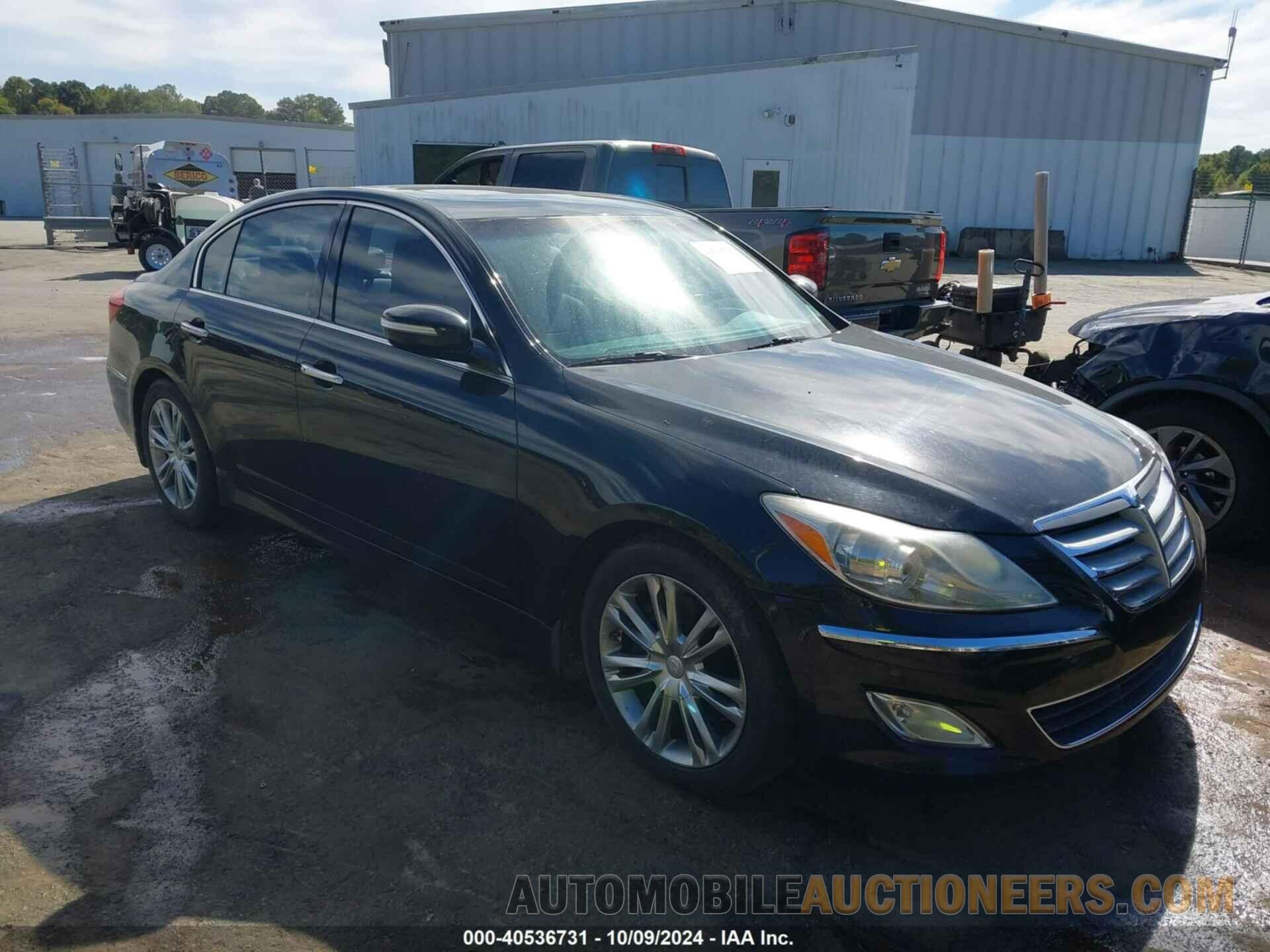 KMHGC4DD1CU184125 HYUNDAI GENESIS 2012