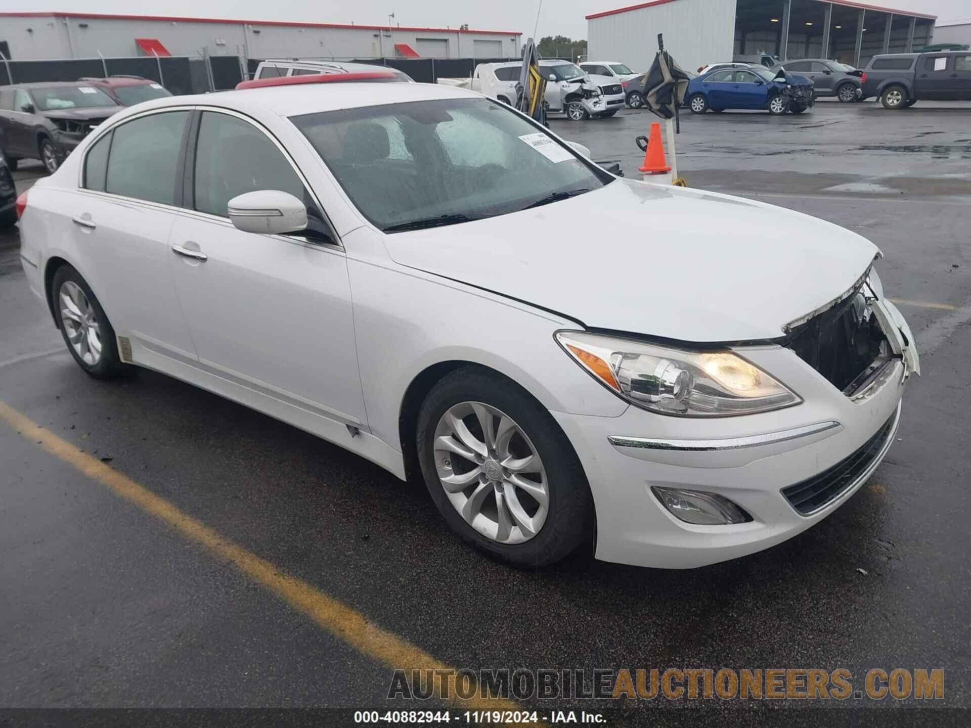 KMHGC4DD1DU247399 HYUNDAI GENESIS 2013