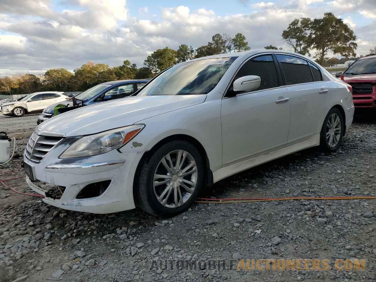 KMHGC4DD2DU254507 HYUNDAI GENESIS 2013