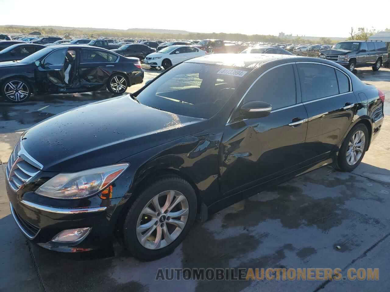 KMHGC4DD3CU207579 HYUNDAI GENESIS 2012