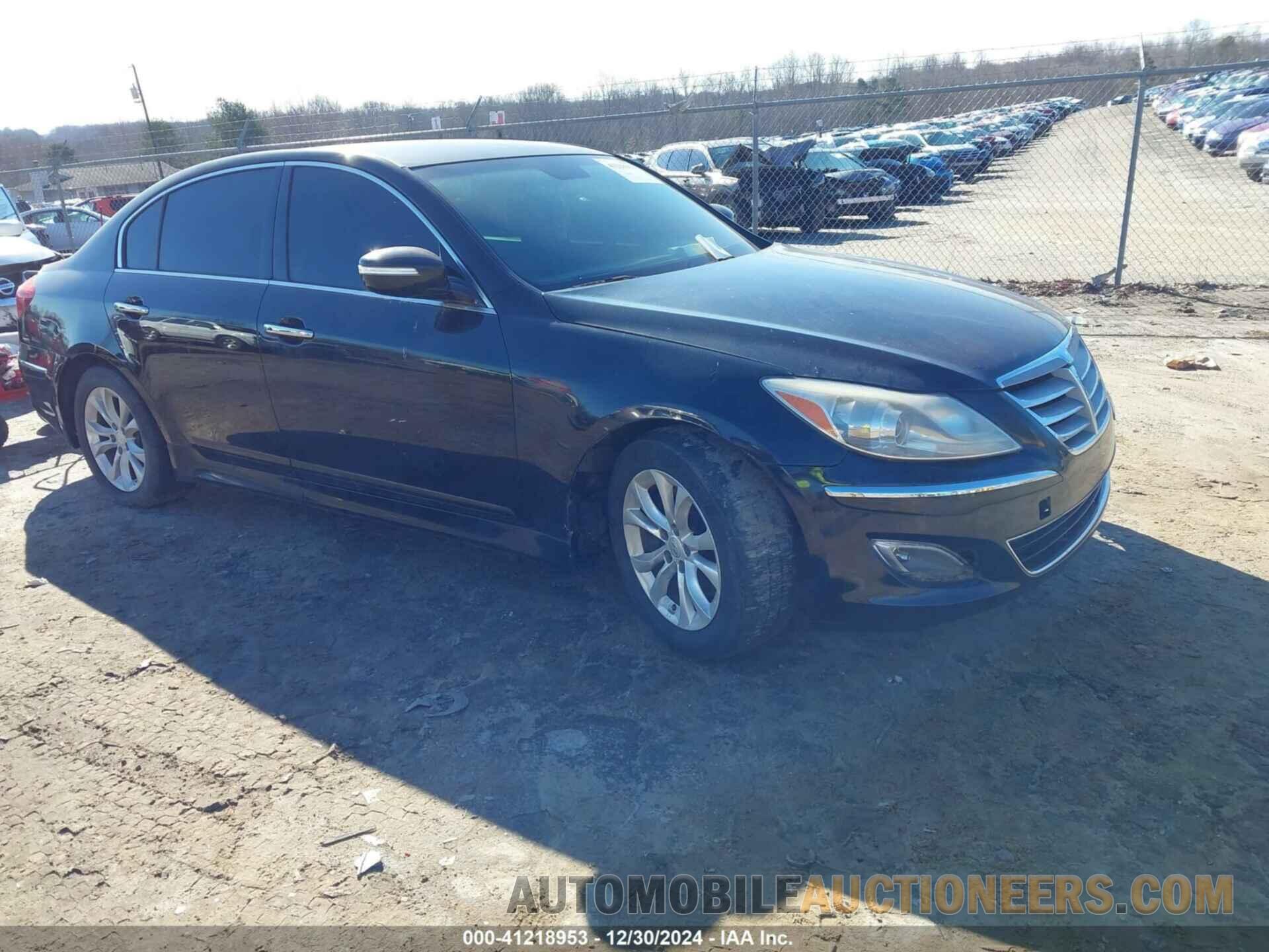 KMHGC4DD3DU248473 HYUNDAI GENESIS 2013