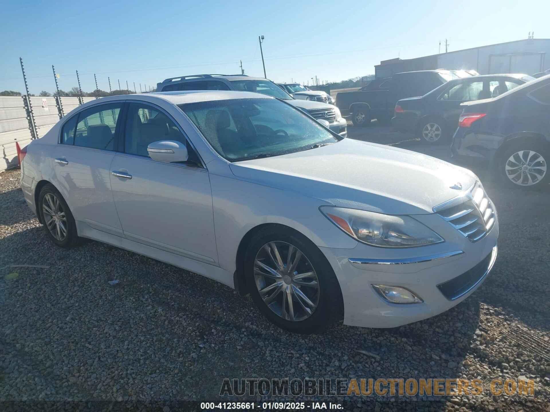 KMHGC4DD5CU211875 HYUNDAI GENESIS 2012