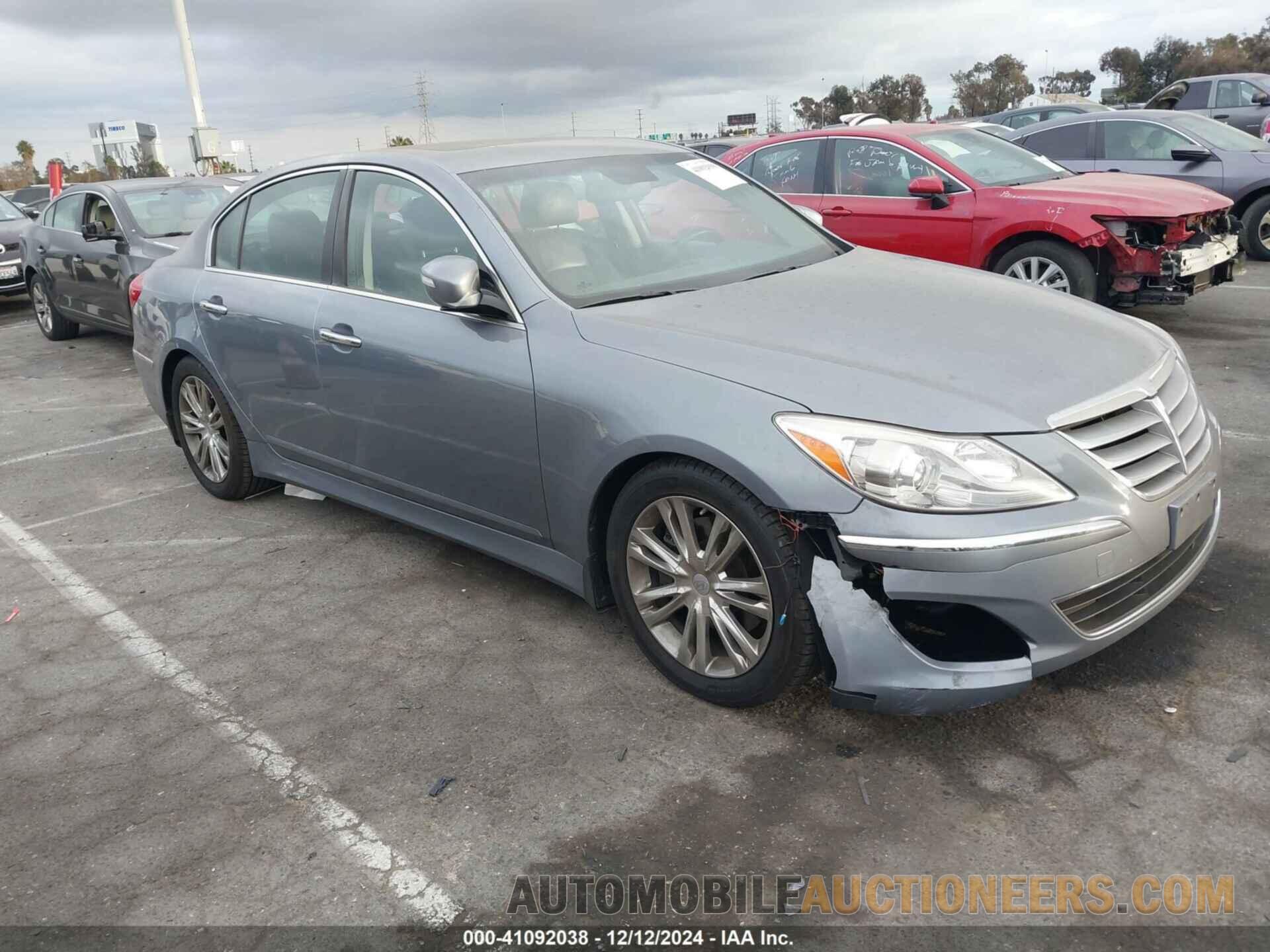 KMHGC4DD7EU264872 HYUNDAI GENESIS 2014