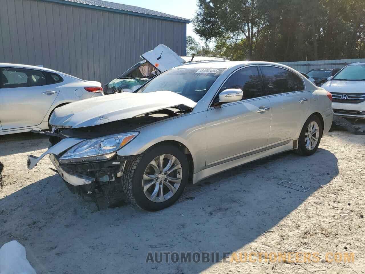 KMHGC4DD8DU235377 HYUNDAI GENESIS 2013