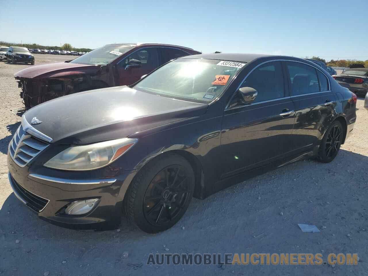 KMHGC4DD8EU262385 HYUNDAI GENESIS 2014