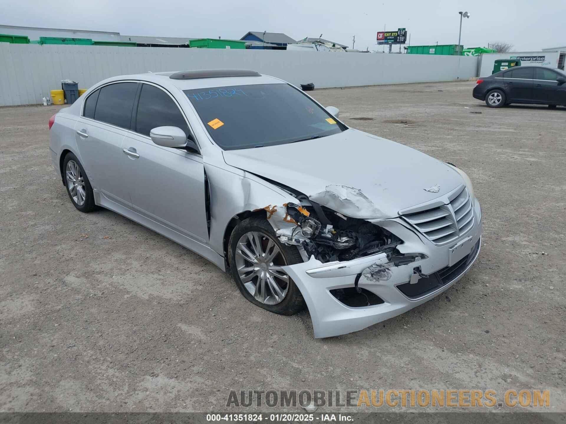 KMHGC4DD9EU265831 HYUNDAI GENESIS 2014