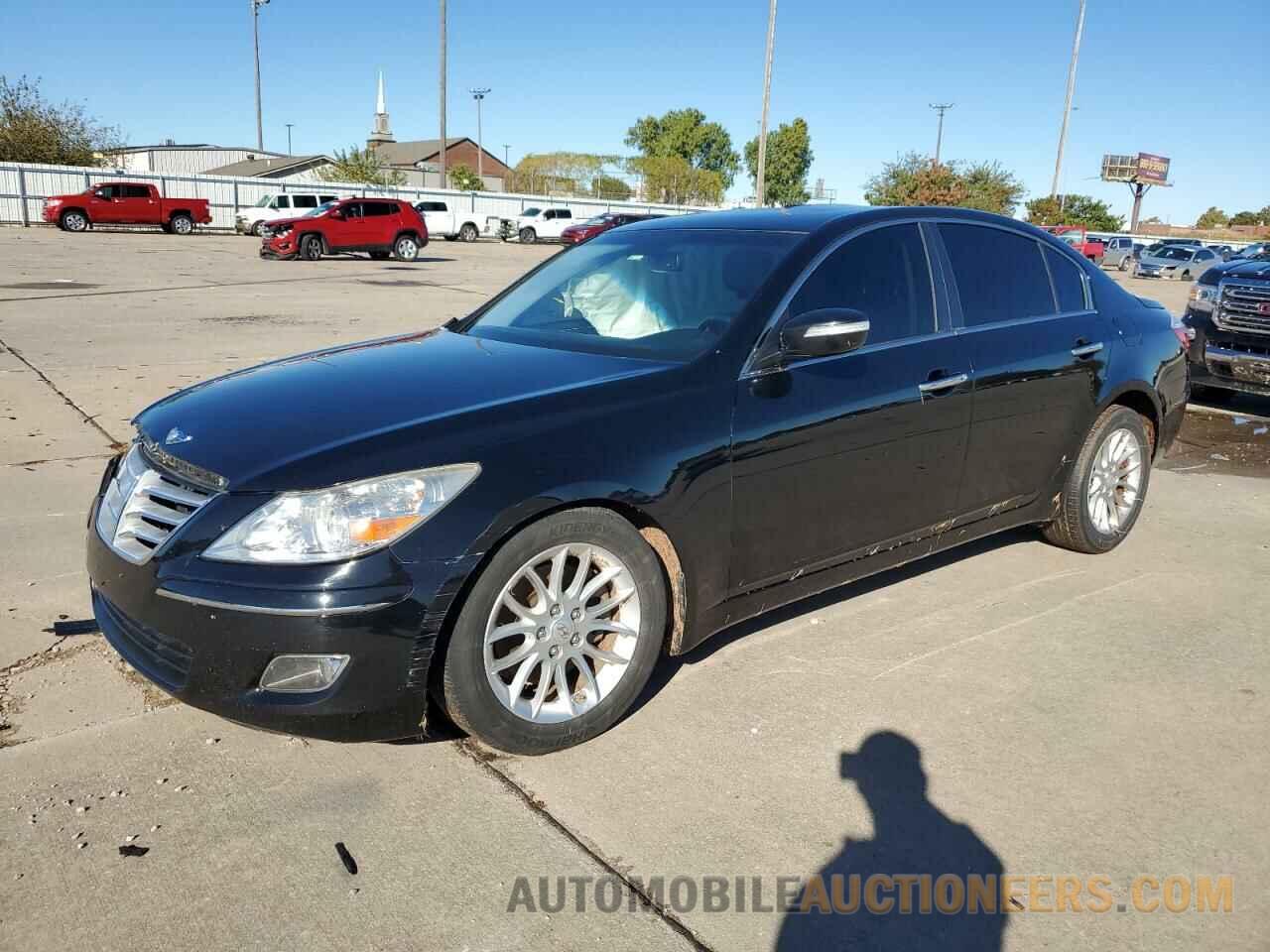 KMHGC4DE4BU130681 HYUNDAI GENESIS 2011