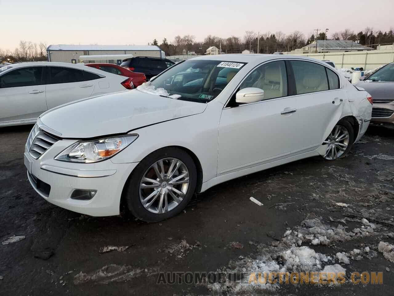 KMHGC4DE8BU121384 HYUNDAI GENESIS 2011