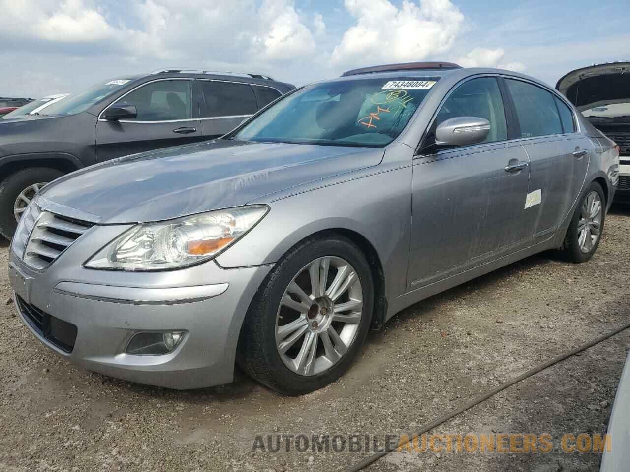 KMHGC4DF1BU126032 HYUNDAI GENESIS 2011