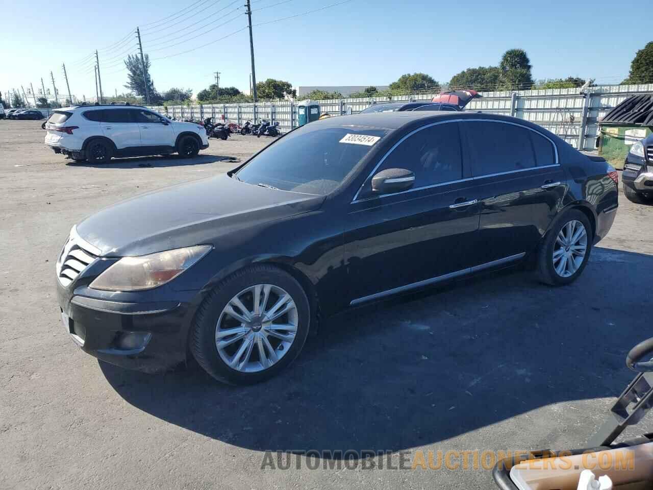 KMHGC4DF3BU114271 HYUNDAI GENESIS 2011